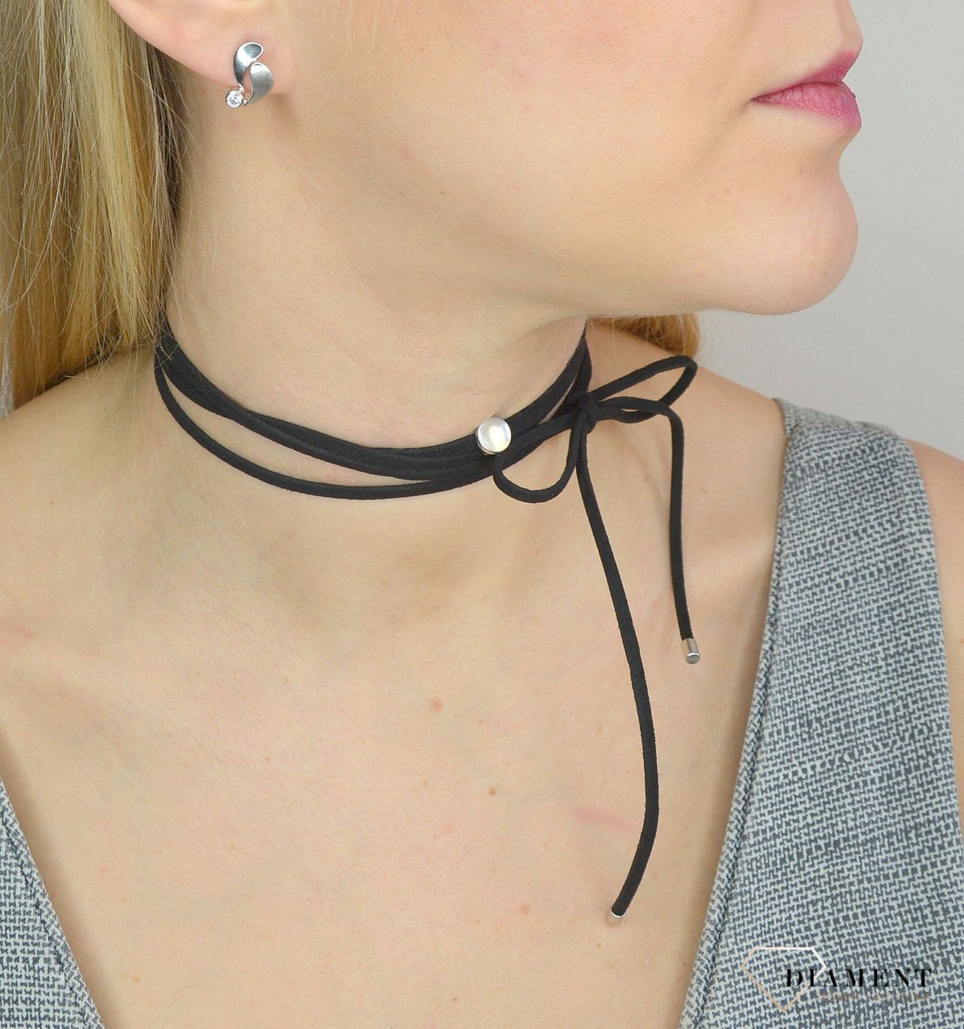 Naszyjnik choker damski czarny By Dziubeka kółeczko NIL2055 ✓Biżuteria damska.jpg