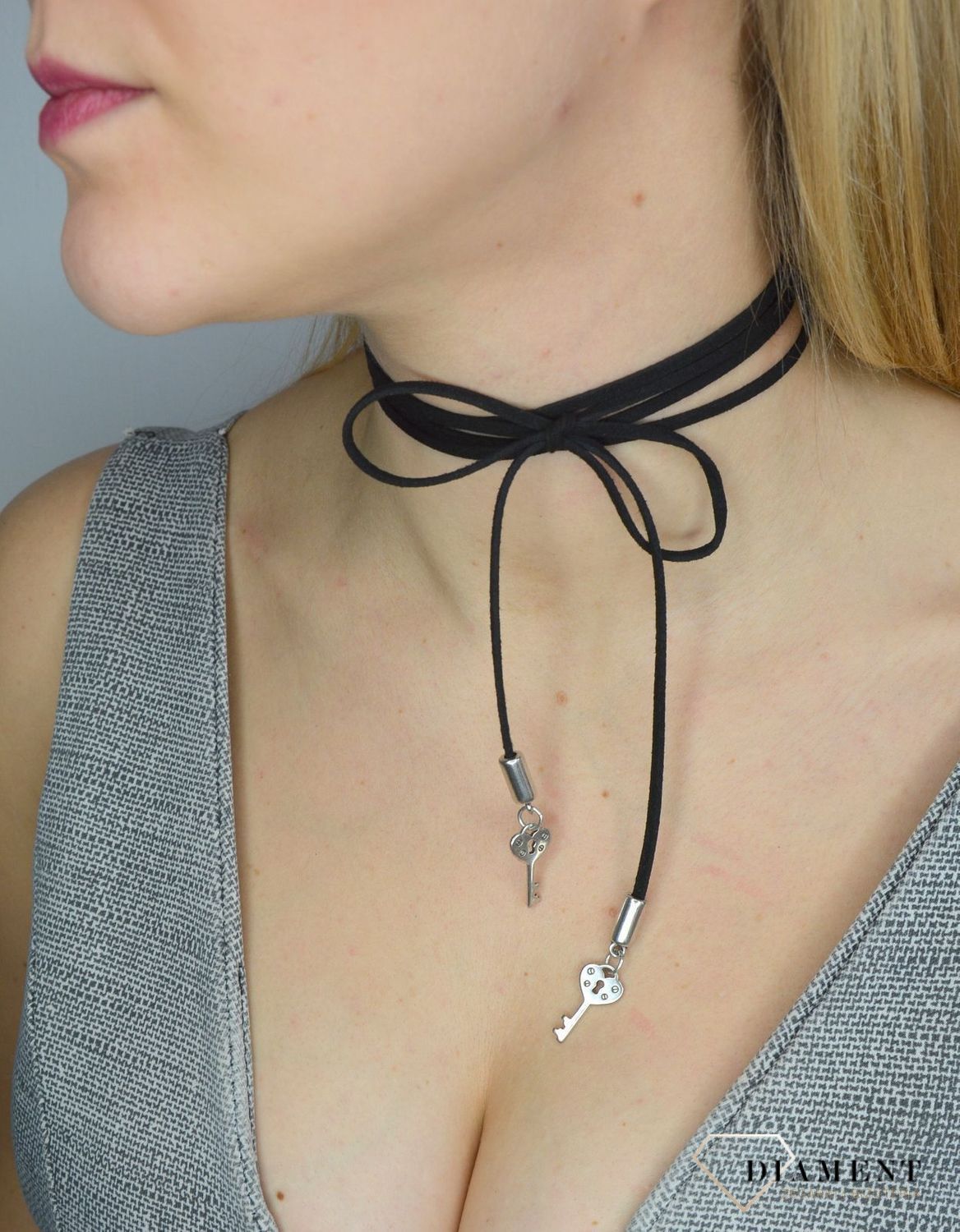Naszyjnik choker damski czarny By Dziubeka dwa klucze NIL2068 ✓Biżuteria damska.jpg