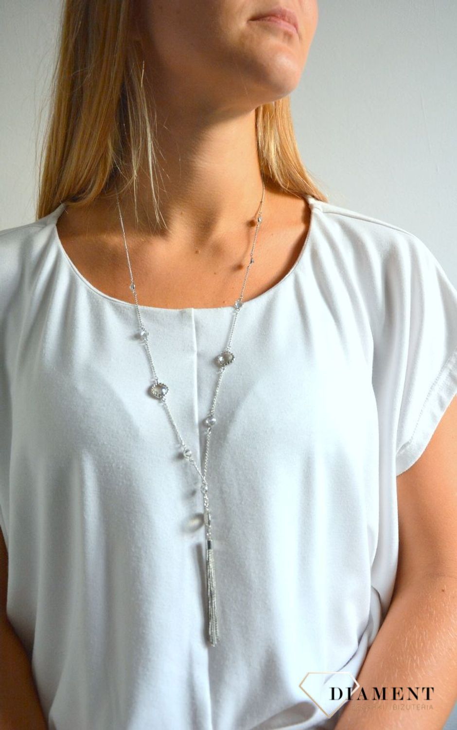 Naszyjnik długi damski srebrny z chwostem.jpg