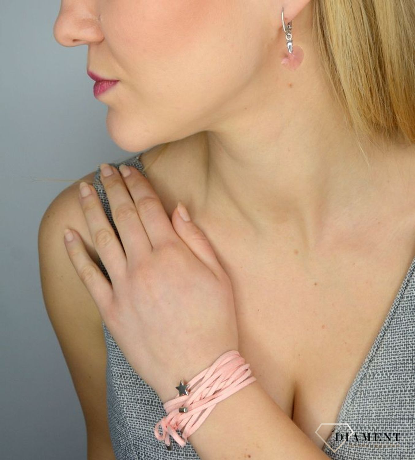 Naszyjnik choker różowy rzemyk z gwiazdką DIA-NSZ-0276-INNE (1).jpg