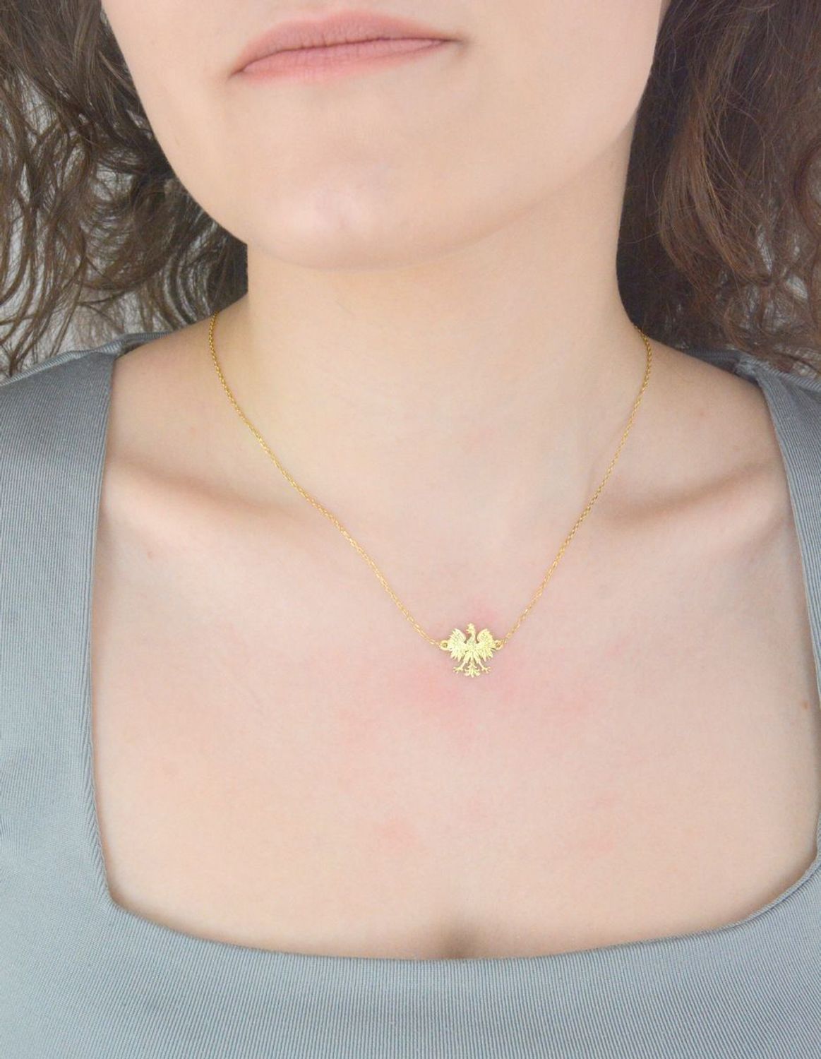 Naszyjnik damski celebrytka pozłacany orzełek.jpg