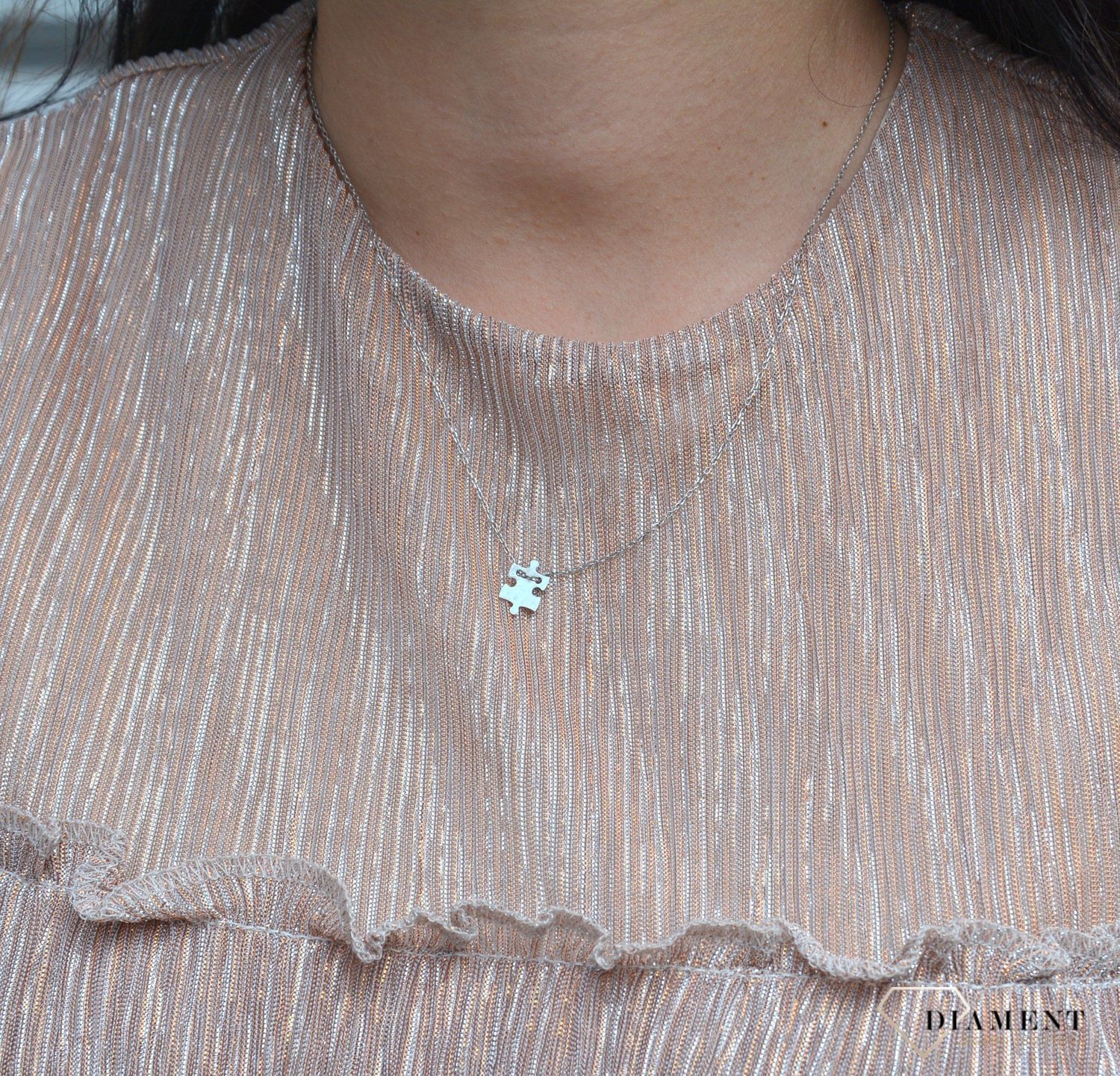 Naszyjnik damski srebrny celebrytka puzzel.jpg