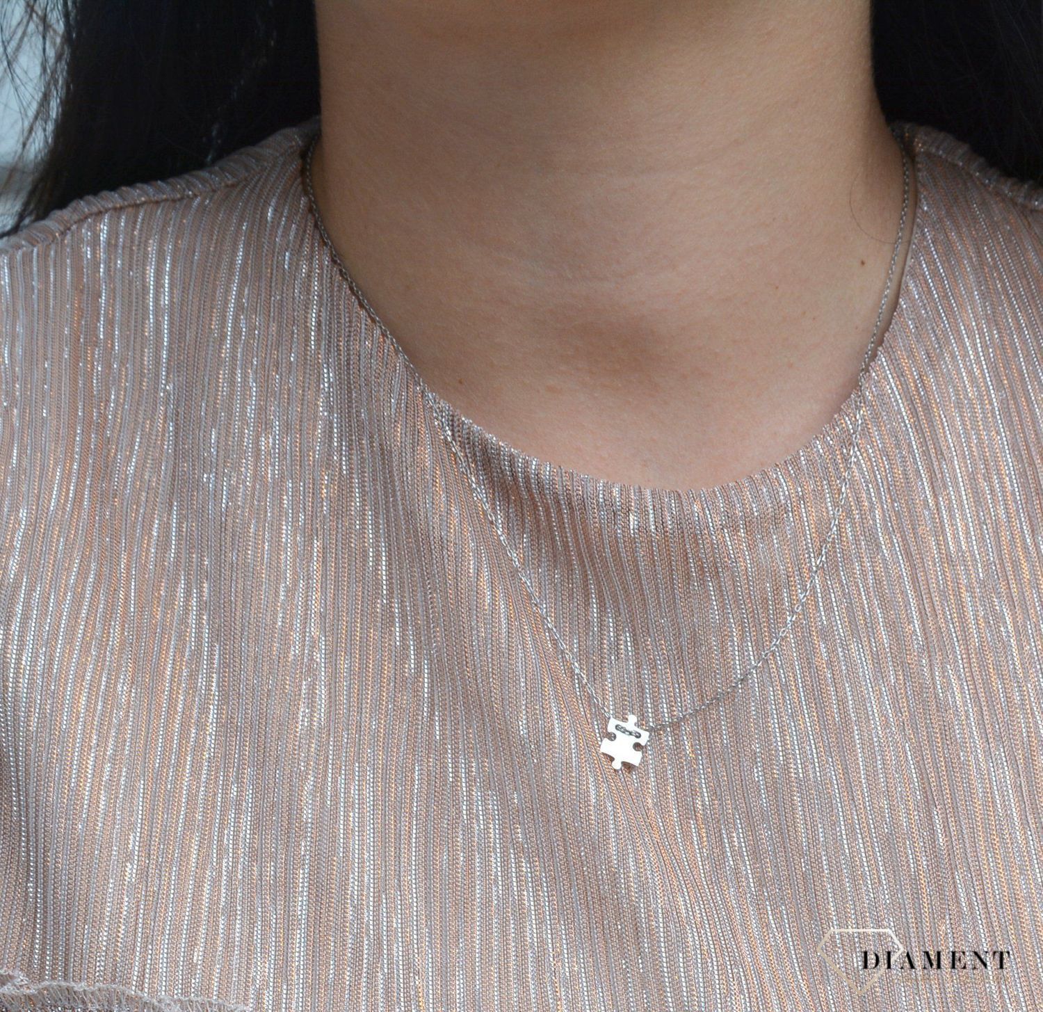 Naszyjnik damski srebrny celebrytka puzzel.jpg