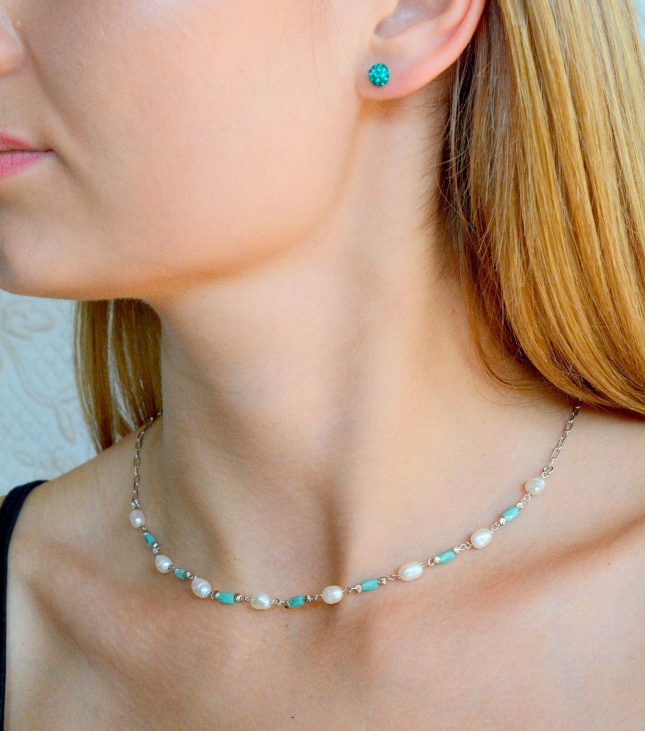 Srebrny naszyjnik damski celebrytka z niebieskimi koralikami i perłami DIA-NSZ-10154-925. Srebrny naszyjnik damski. Srebrny naszyjnik idealny na prezent. Srebrny naszyjnik z perłami. Srebrny naszyjnik z niebieskimi koralikam.jpg