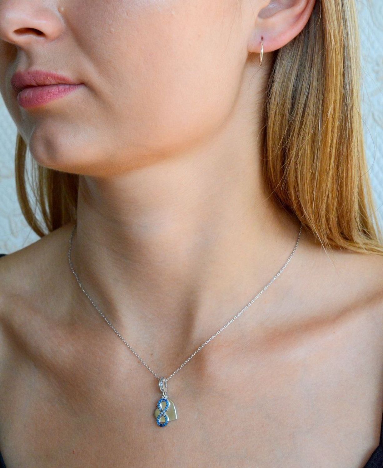 Srebrny naszyjnik damski celebrytka serduszko z nieskończonością DIA-NSZ-10317-925. Naszyjnik srebrny damski. Naszyjnik srebrny z sercem i znakiem nieskończoności. Srebrny naszyjnik celebrytka z cyrkoniami. Naszyjnik celebry.jpg