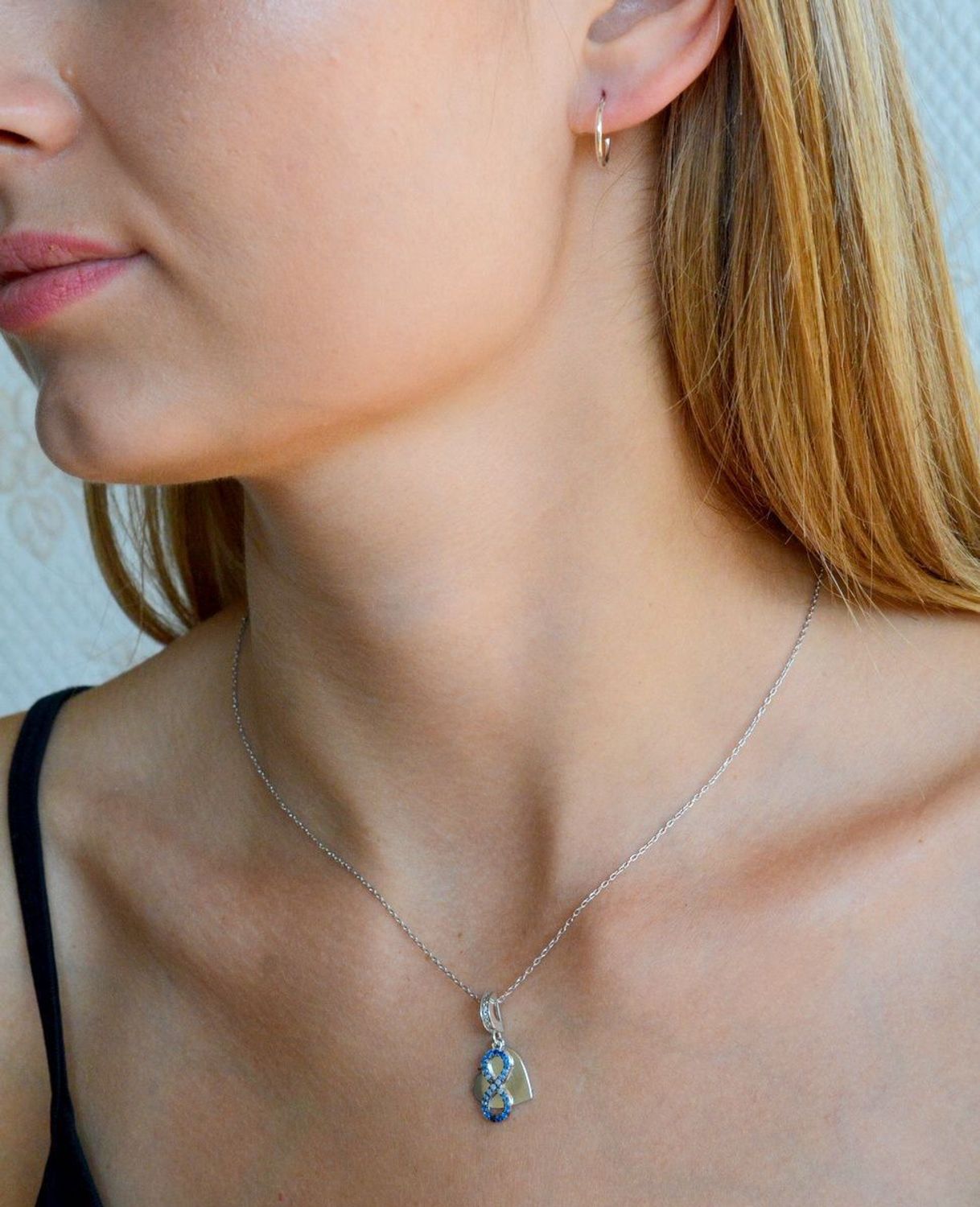 Srebrny naszyjnik damski celebrytka serduszko z nieskończonością DIA-NSZ-10317-925. Naszyjnik srebrny damski. Naszyjnik srebrny z sercem i znakiem nieskończoności. Srebrny naszyjnik celebrytka z cyrkoniami. Naszyjnik celebry.jpg