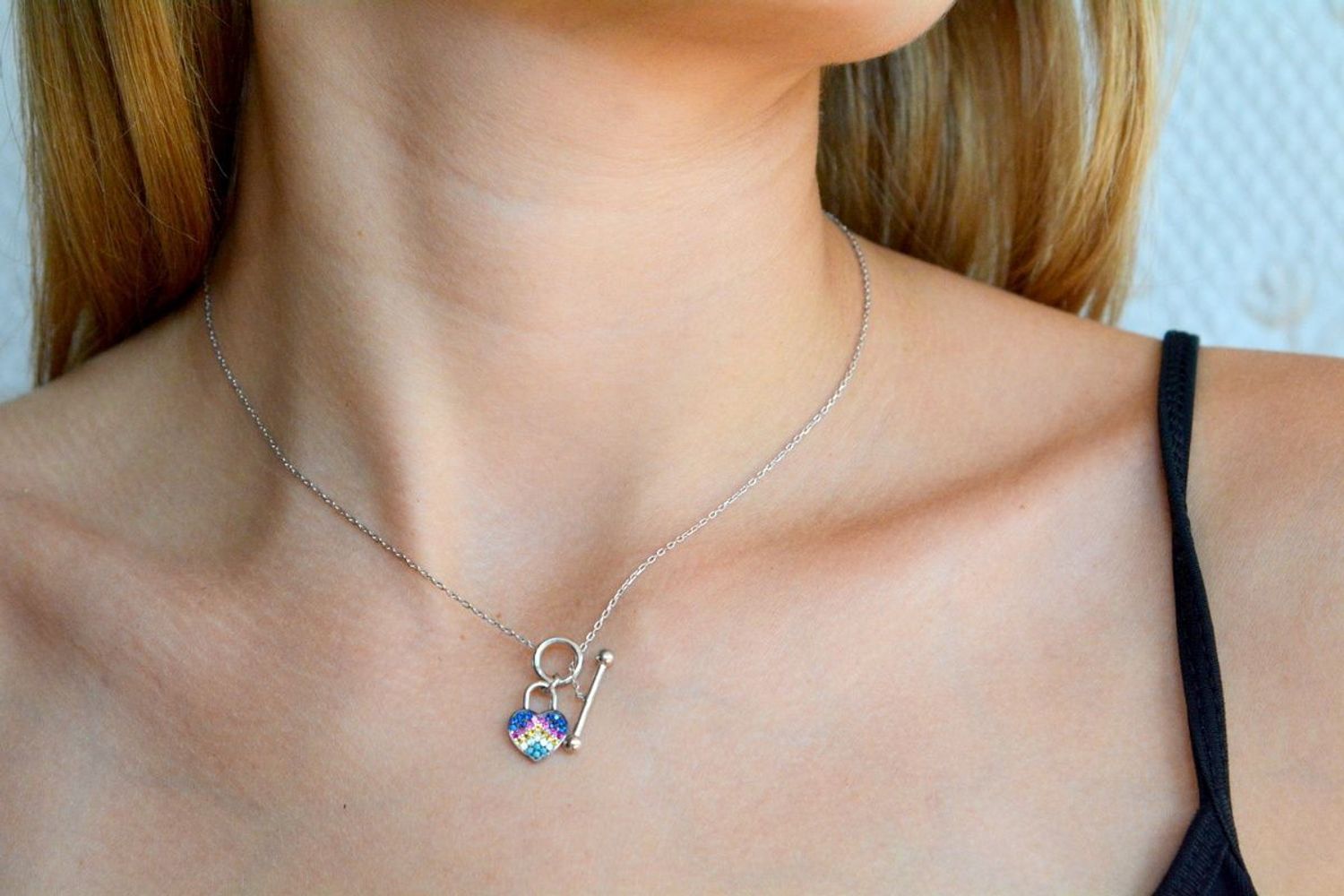 Srebrny naszyjnik damski celebrytka kolorowe serduszko DIA-NSZ-10357-925. Naszyjnik srebrny damski. Naszyjnik srebrny z sercem. Srebrny naszyjnik celebrytka z cyrkoniami. Naszyjnik celebrytka idealny na prezent (1).jpg