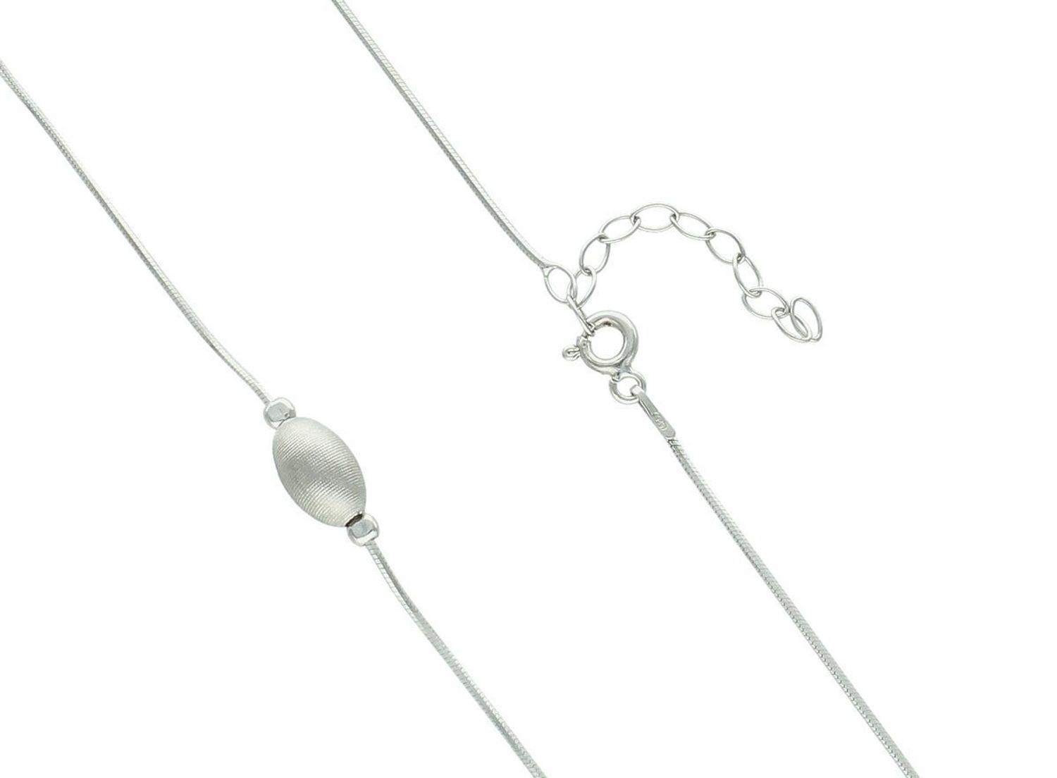 Naszyjnik damski srebrny próby 925 zdobiony podłużnymi elementami. Długość 45 + 3 cm, waga 3,60 g, zapięcie na karabińczyk. Klasyczna elegancja w nowoczesnym wydaniu.1.jpg