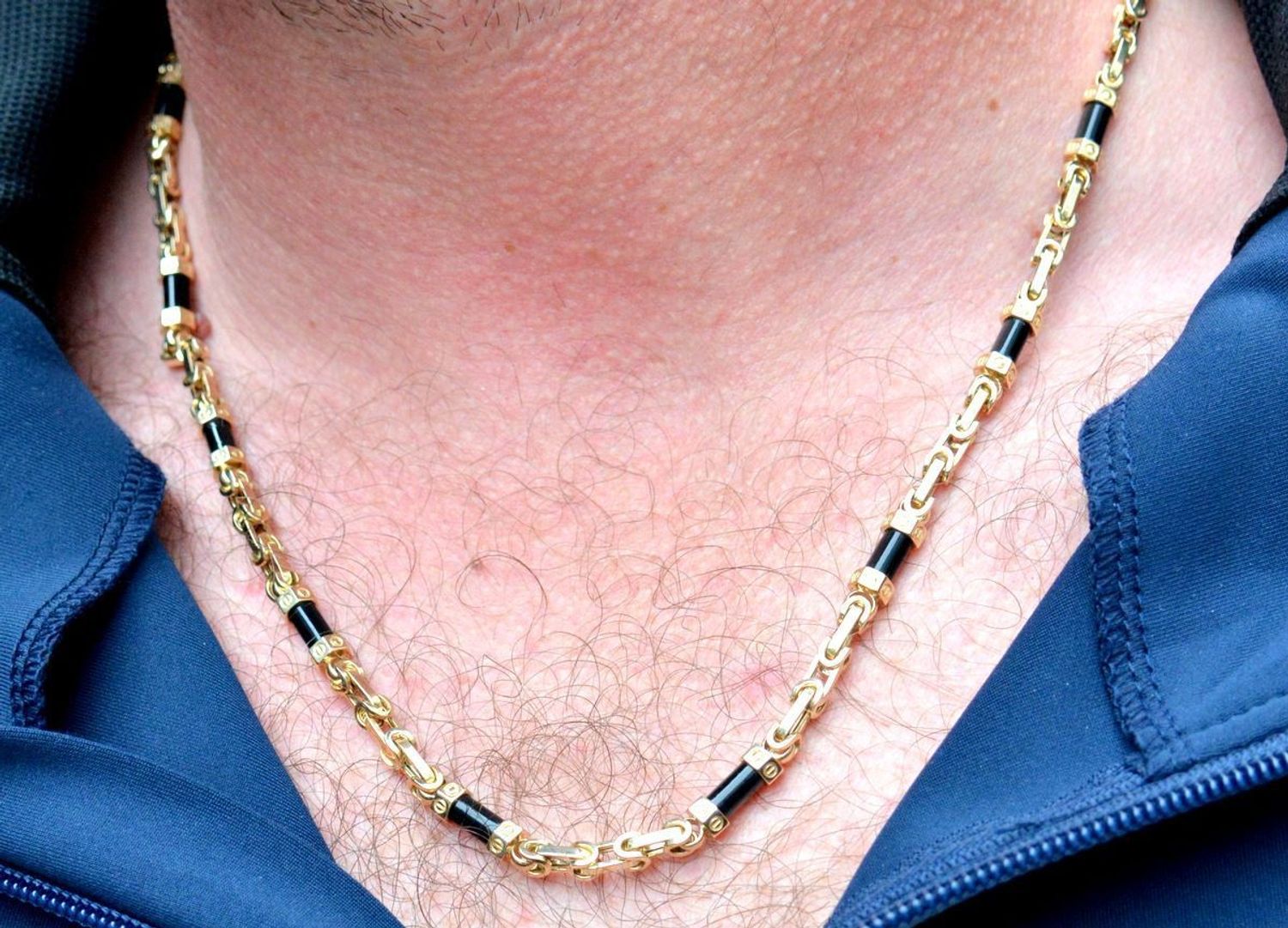 Złoty naszyjnik grube ogniwa królewski z onyksem Szanel DIA-NSZ-10995-585. Naszyjnik o długości 60 cm z gwoździem Chanel.jpg