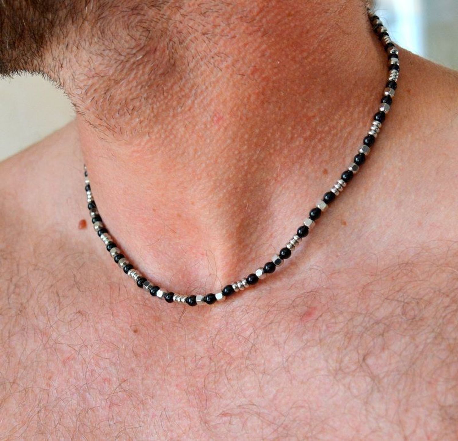 Naszyjnik męski stalowy z czarne kulki DIA-NSZ-11684-STAL (2).jpg