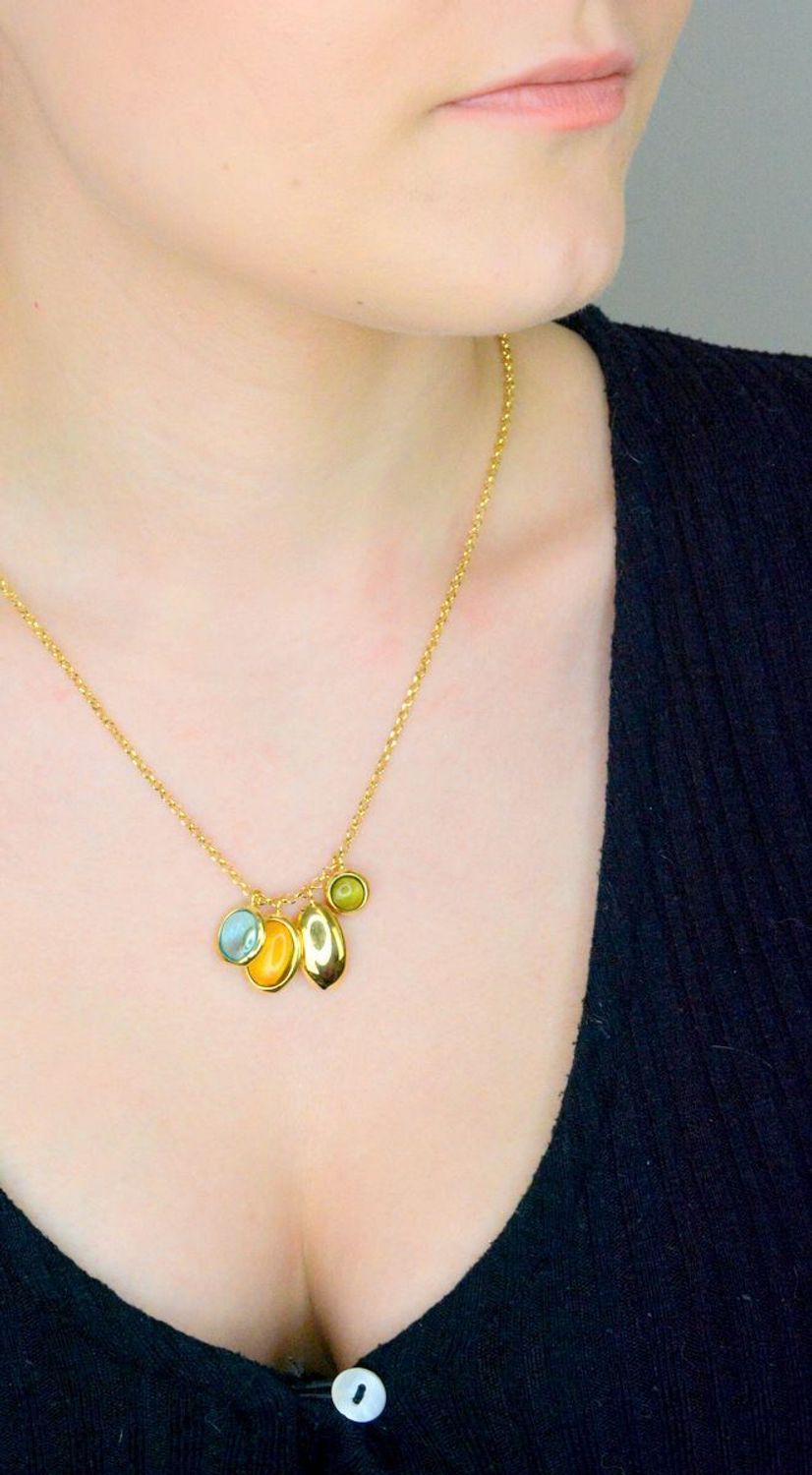 Naszyjnik srebrny pozł. kolorowe cyrkonie pr 925, DIA-NSZ-11687-925 Naszyjnik wykonany z najwyższej jakości srebra. Idealny pomysł na prezent dla każdej kobiety. Naszyjnik będzie idealnym prezentem dla ukochane1.jpg