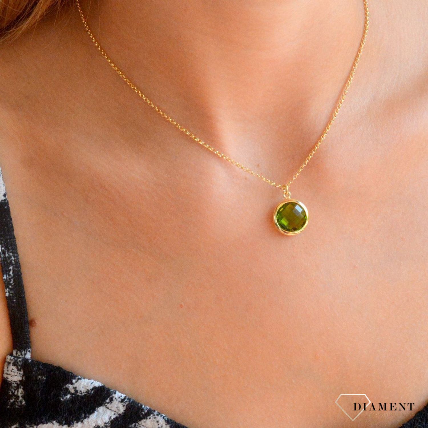 Srebrny naszyjnik damski pokryty złotem okrągła zielona cyrkonia DIA-NSZ-11694-925 (2).jpg