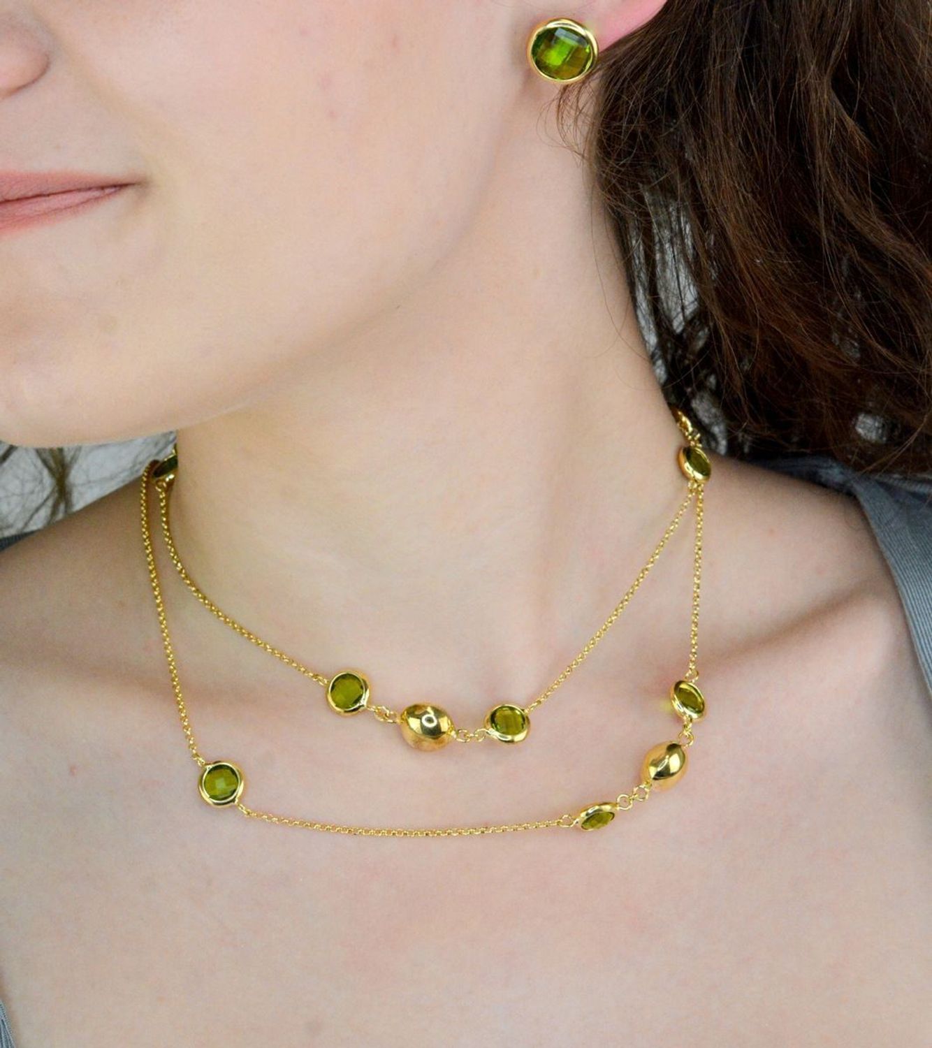 Srebrny naszyjnik damski kulki i zielone cyrkonie pokryty złotem DIA-NSZ-11700-925.jpg