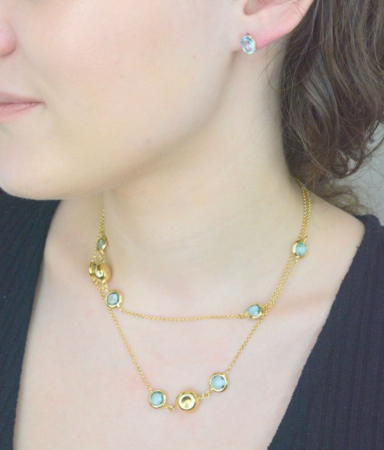 Naszyjnik srebrny długi pozł. z niebieską cyrkonią pr 925, DIA-NSZ-11701-925  Naszyjnik wykonany z najwyższej jakości srebra, ozdobiony niebieską cyrkonią. Naszyjnik będzie idealnym prezentem dla ukochanej kobiety1.jpg