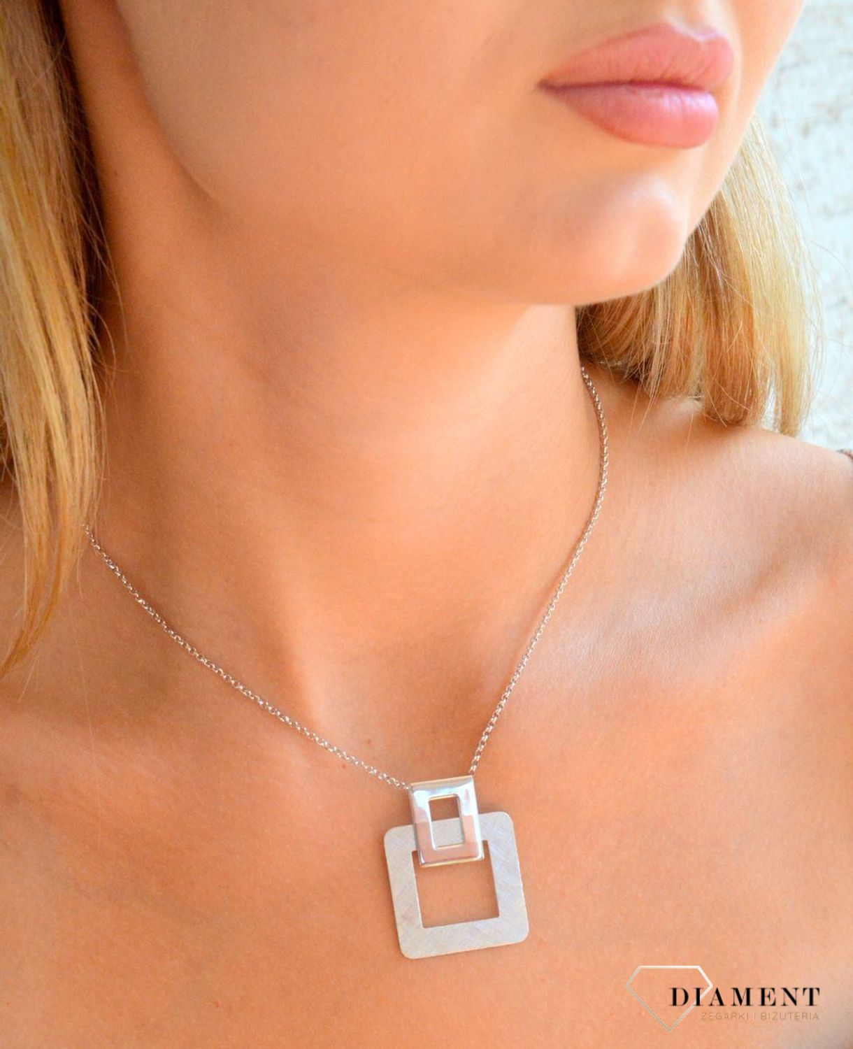 Srebrny naszyjnik damski 925 duża matowa zawieszka DIA-NSZ-11710-925 (3).jpg