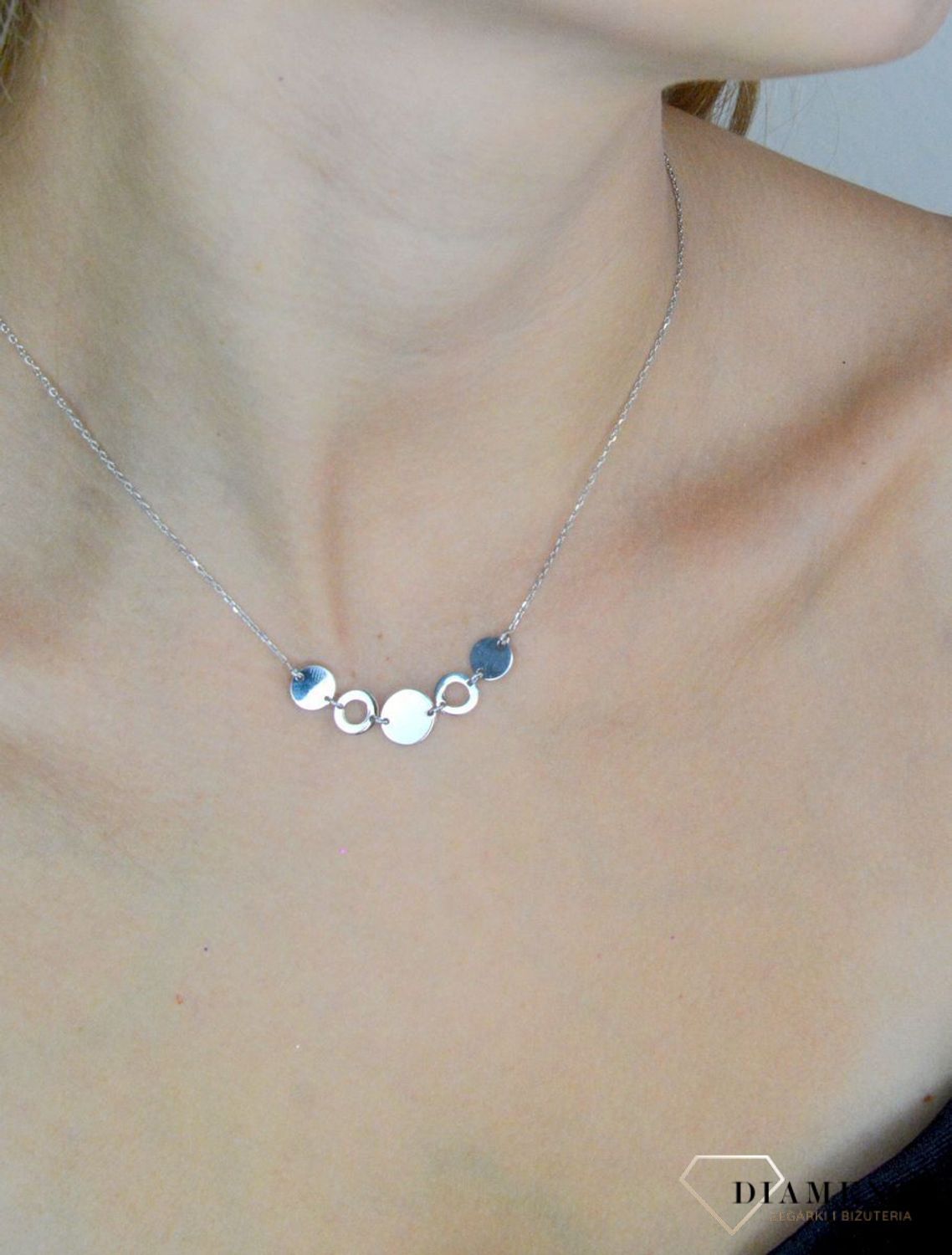 Srebrny naszyjnik damski 925 celebrytka płaskie kółeczka blaszki DIA-NSZ-11759-925 (3).jpg