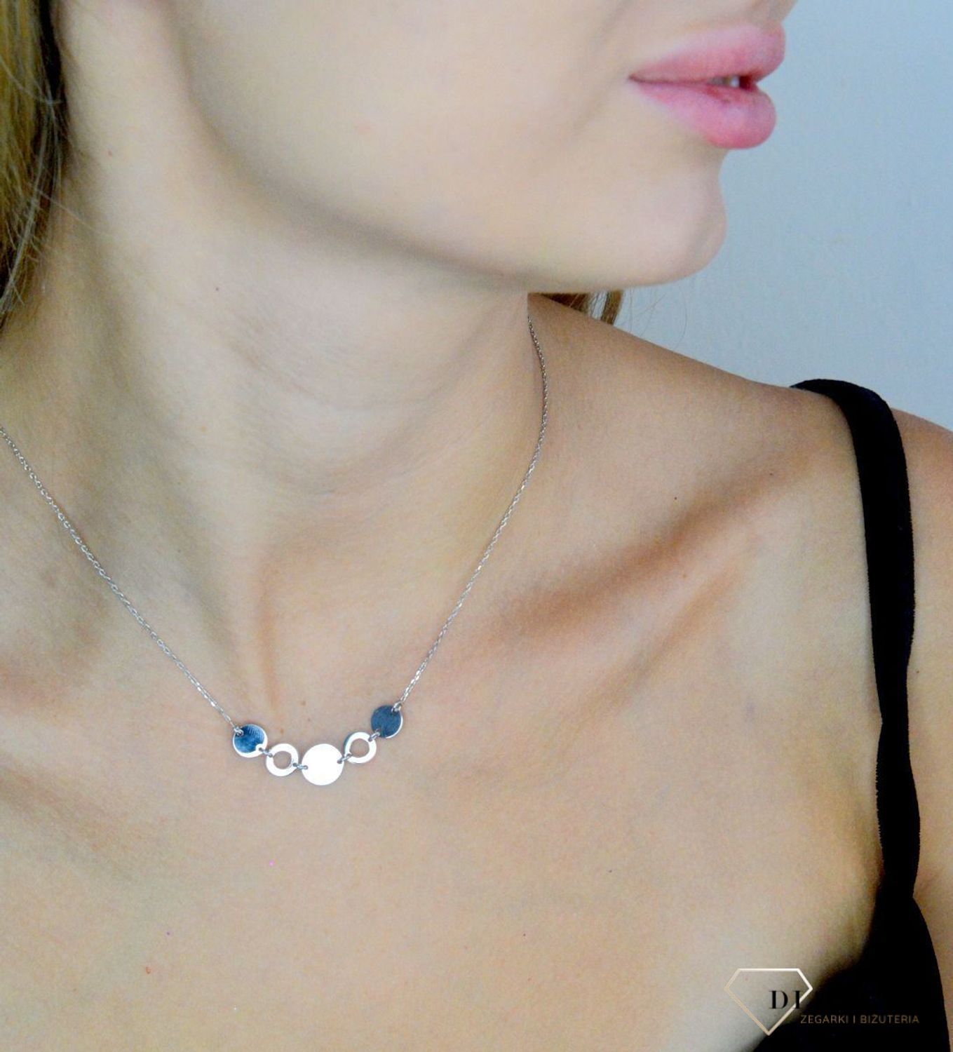 Srebrny naszyjnik damski 925 celebrytka płaskie kółeczka blaszki DIA-NSZ-11759-925 (3).jpg