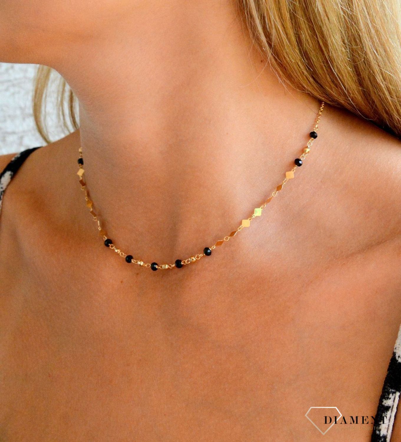 Srebrny naszyjnik damski 925 pozłacany z blaszkami i czarnymi koralikami DIA-NSZ-11788-925 (2).jpg