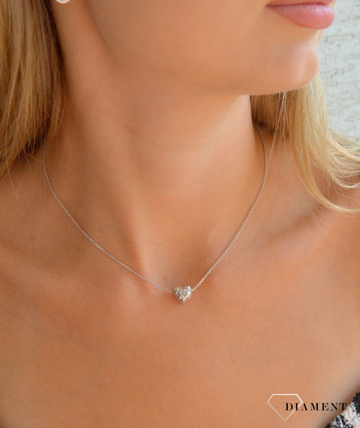 Srebrny naszyjnik damski 925 celebrytka z sercem DIA-NSZ-11806-925 (2).jpg