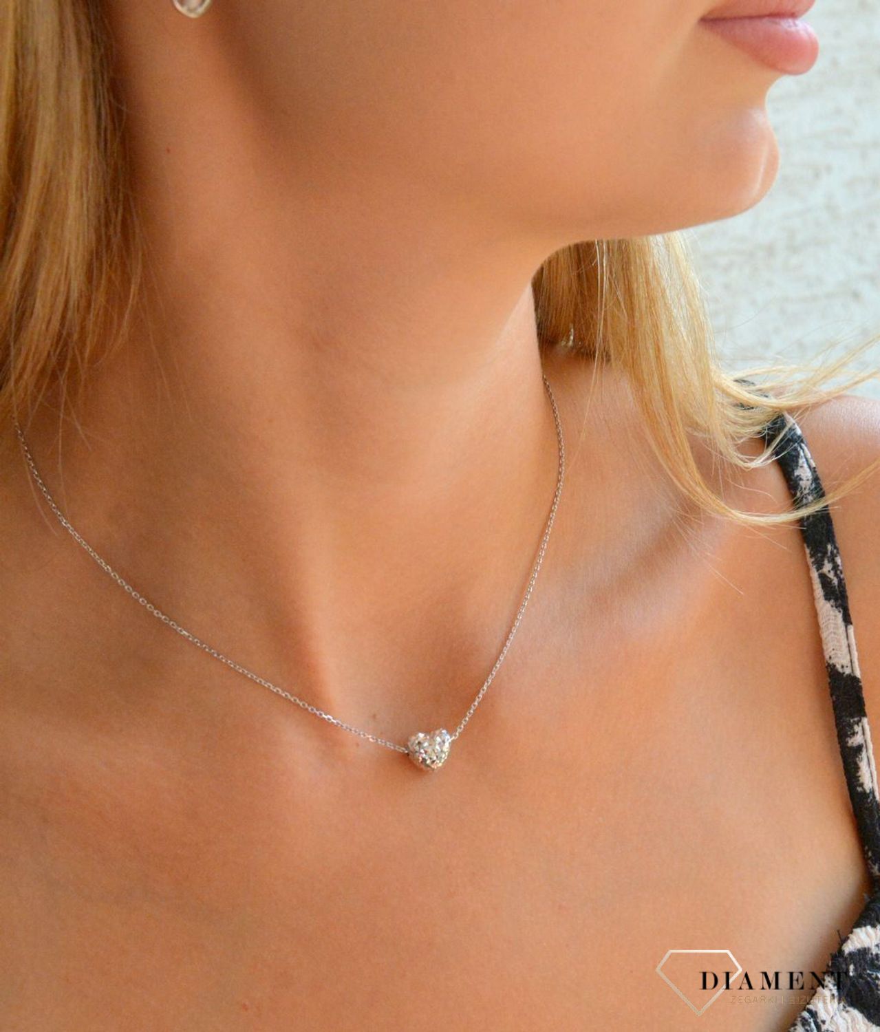 Srebrny naszyjnik damski 925 celebrytka z sercem DIA-NSZ-11806-925 (2).jpg