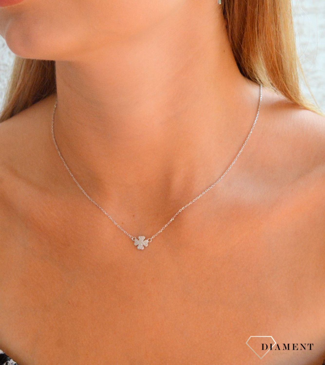 Srebrny naszyjnik damski 925 celebrytka z koniczynką DIA-NSZ-11890-925 (2).jpg