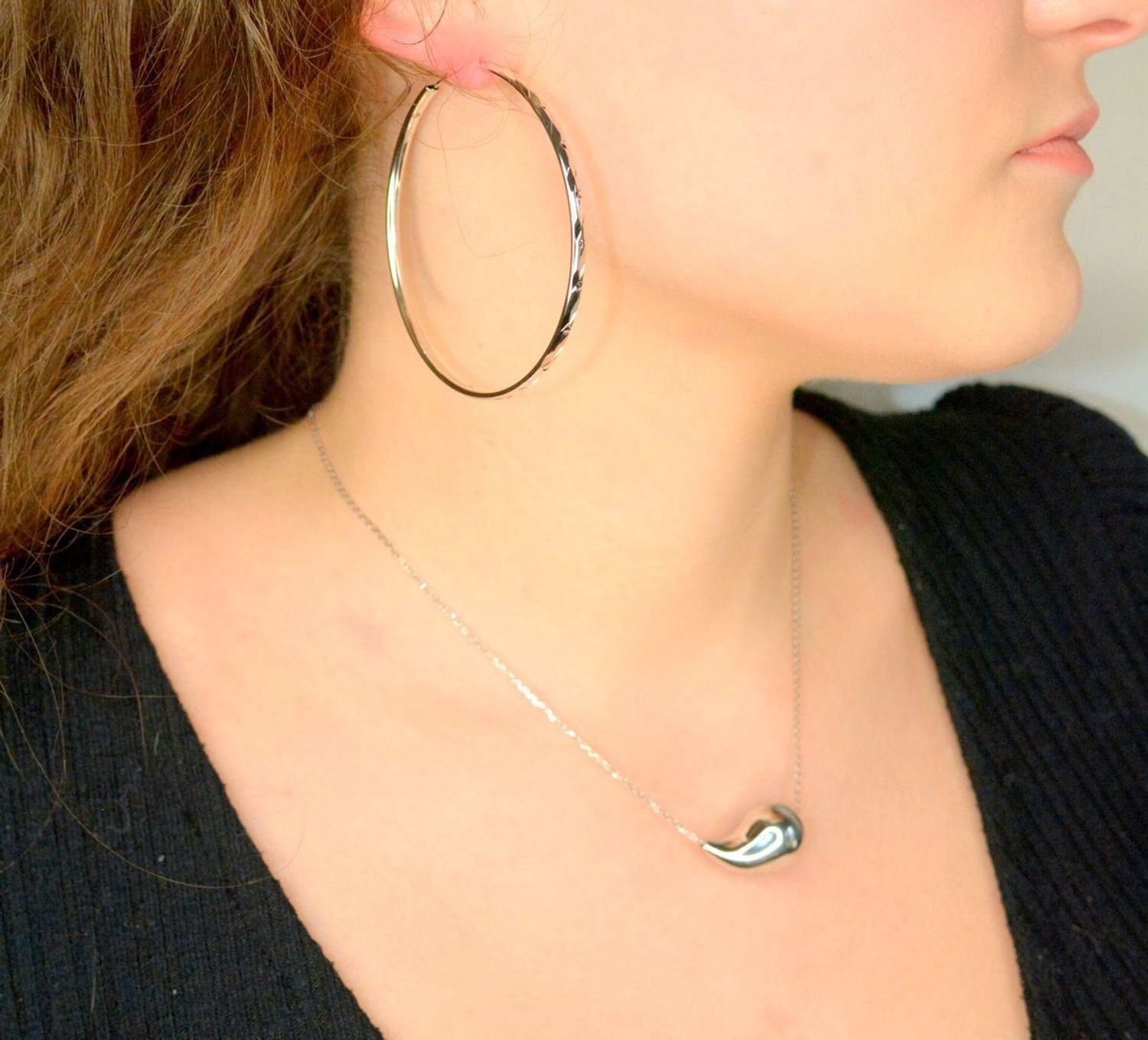 Srebrny naszyjnik damski celebrytka 925 modna zawieszka gładka kropla DIA-NSZ-12190-925. Naszyjnik srebrny damski. srebrny naszyjnik damski na prezent. Naszyjnik srebrny damski z kroplą.1.jpg