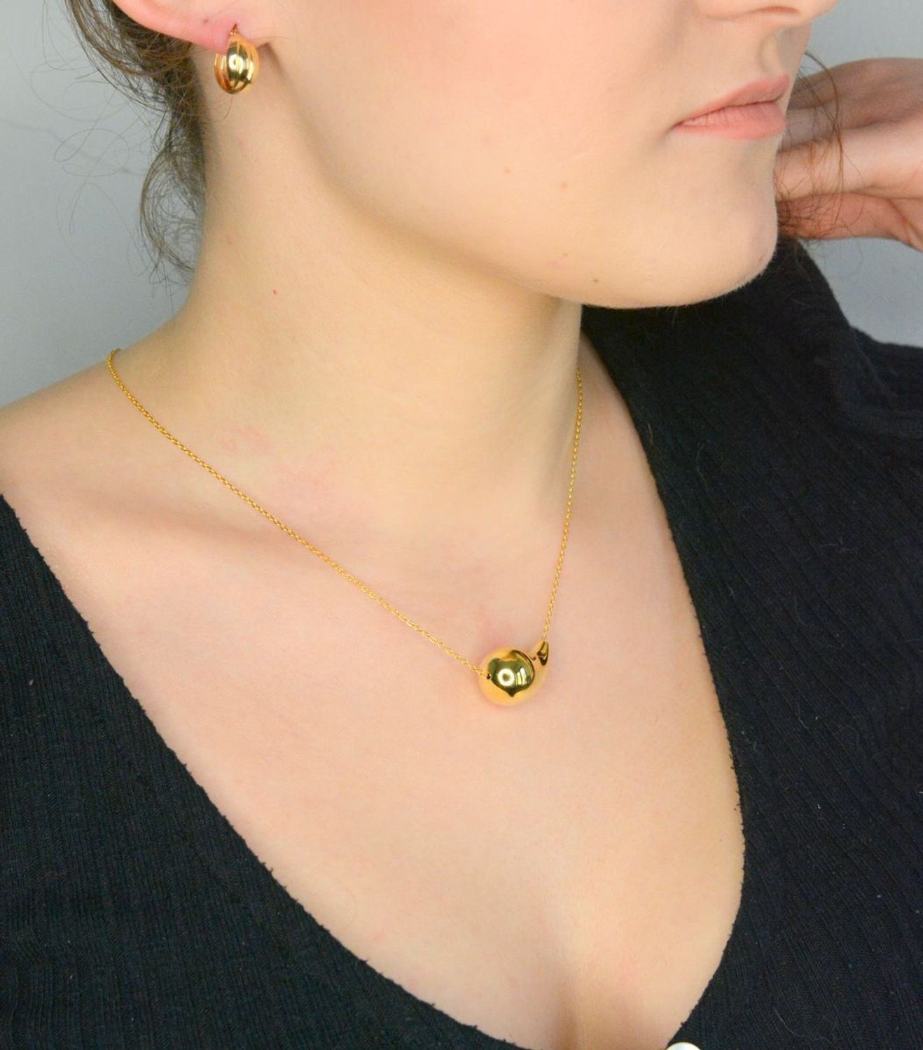 Srebrny naszyjnik damski 925 pozłacana łezka DIA-NSZ-12190Z-925 (1).jpg