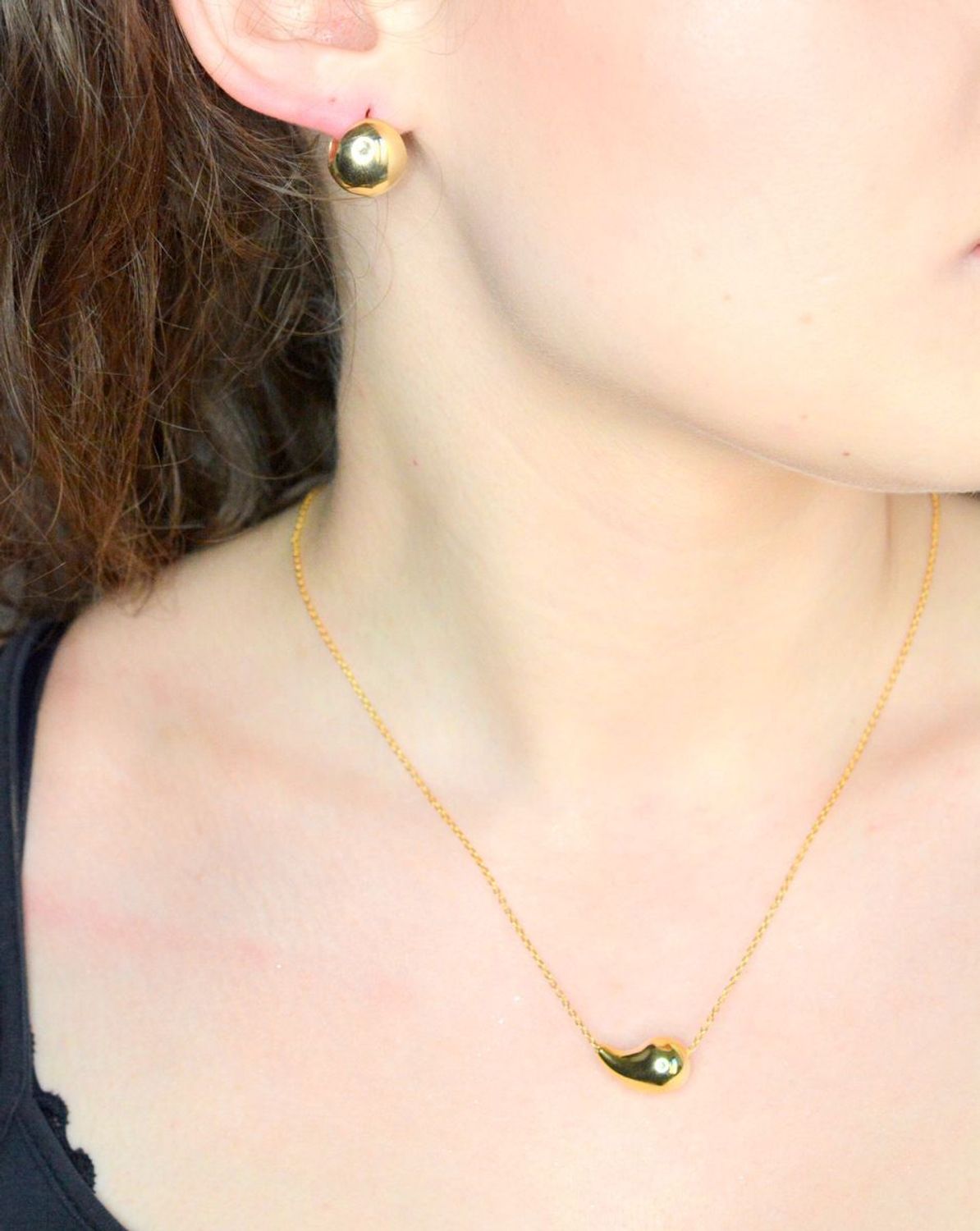 Srebrny naszyjnik damski celebrytka 925 modna zawieszka gładka kropla pokryta złotem DIA-NSZ-12204Z-925. Naszyjnik srebrny damski. srebrny naszyjnik damski na prezent. Naszyjnik srebrny damski z kroplą..jpg