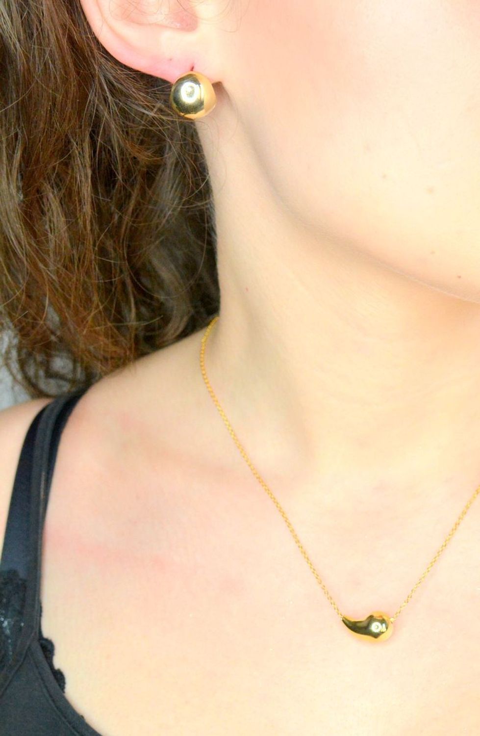 Srebrny naszyjnik damski celebrytka 925 modna zawieszka gładka kropla pokryta złotem DIA-NSZ-12204Z-925. Naszyjnik srebrny damski. srebrny naszyjnik damski na prezent. Naszyjnik srebrny damski z kroplą..jpg