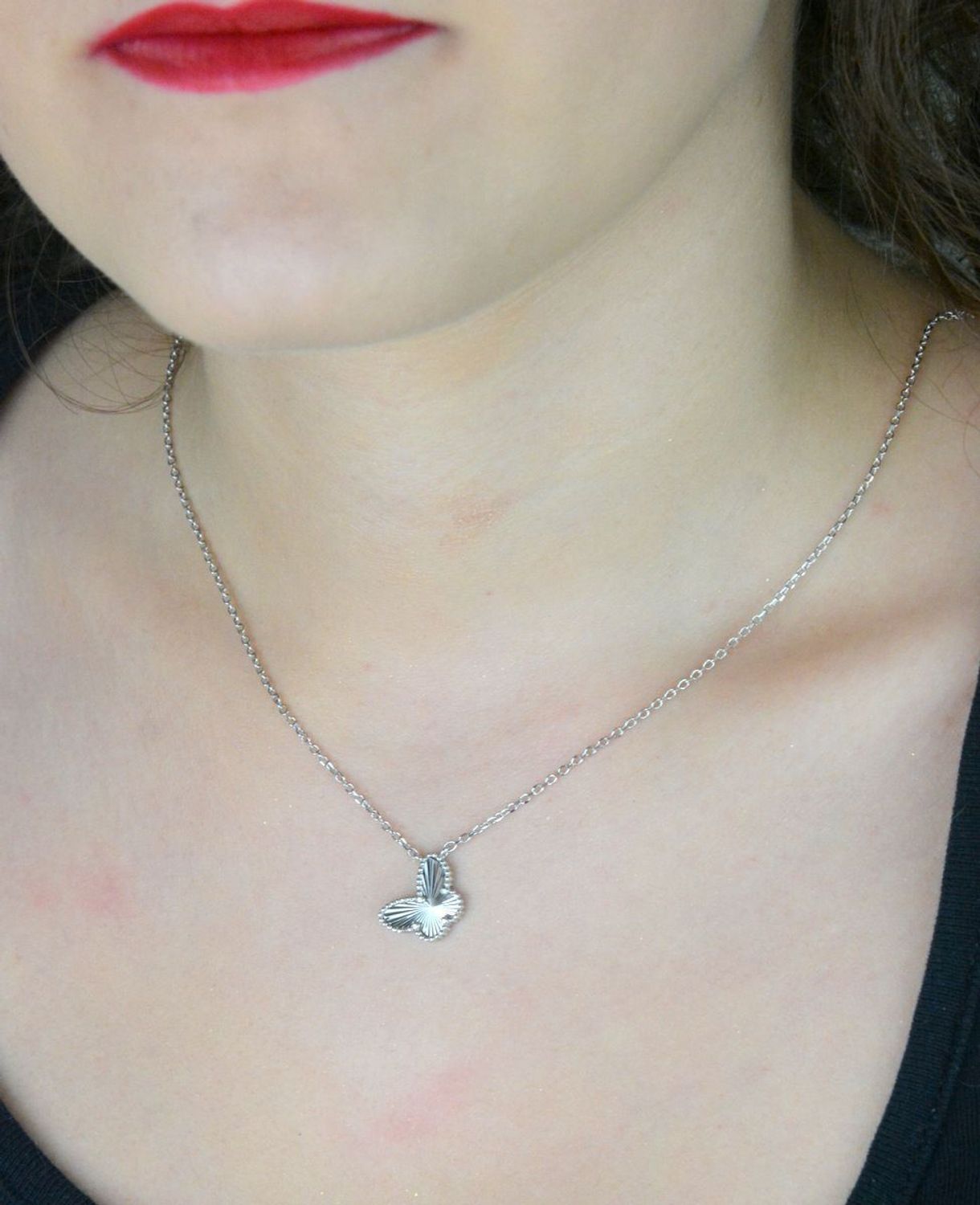 Srebrny naszyjnik damski celebrytka 925 z motylem DIA-NSZ-12250-925.jpg