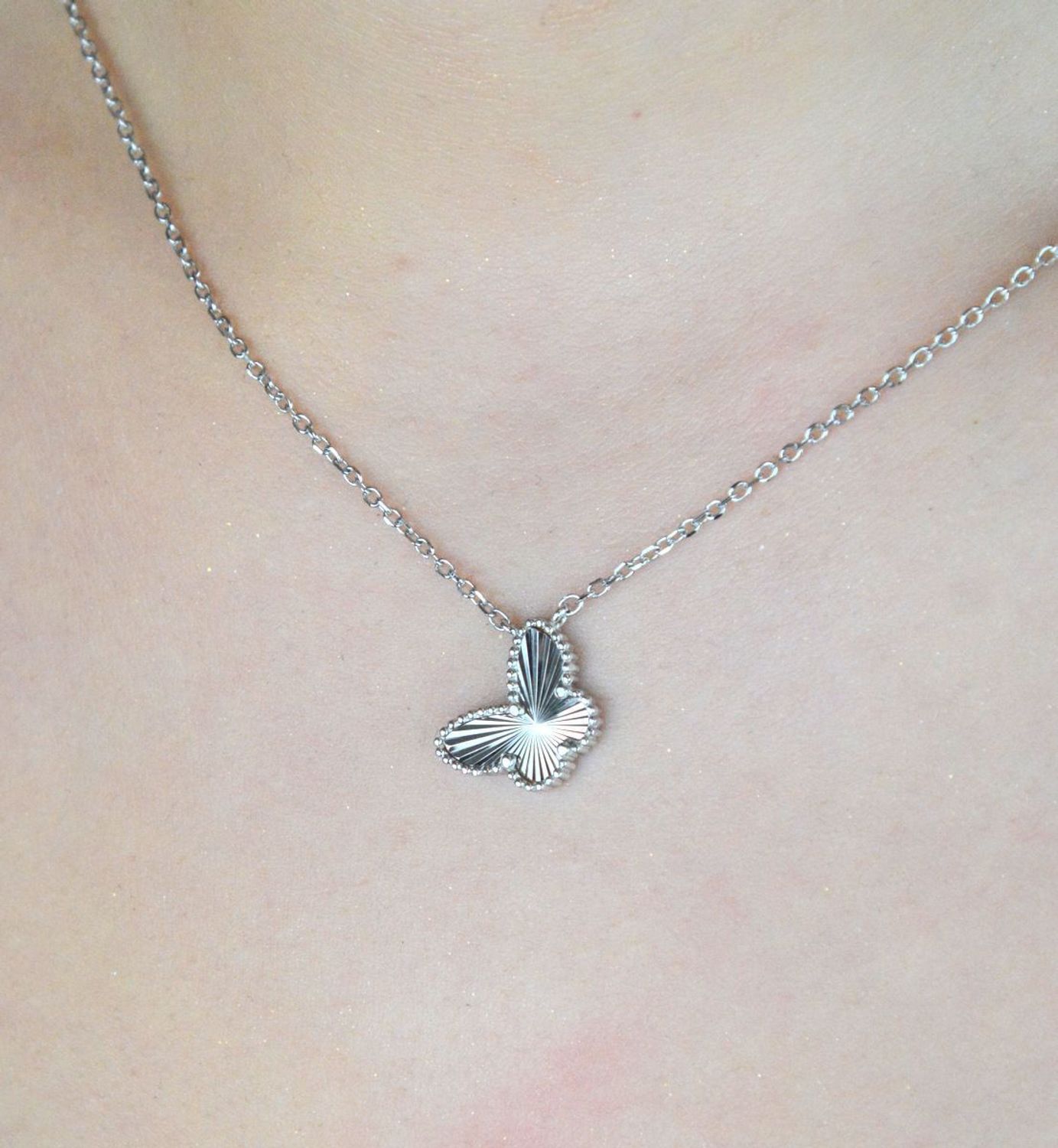 Srebrny naszyjnik damski celebrytka 925 z motylem DIA-NSZ-12250-925.jpg