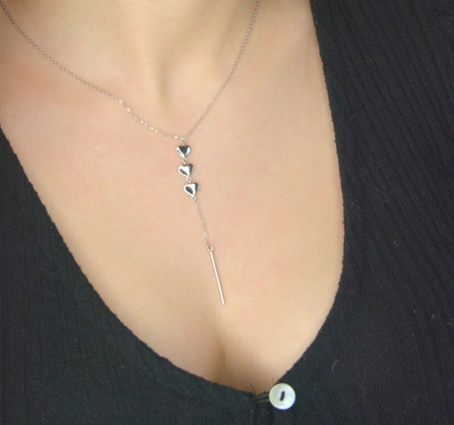 Naszyjnik celebrytka srebro 925, serca DIA-NSZ-12444-925 zawieszka została stworzona dla odważnych i pewnych siebie kobiet. Świetny dodatek pasujący do każdej stylizacji, aby podkreślić wyjątkowość naszyjnika.1.jpg