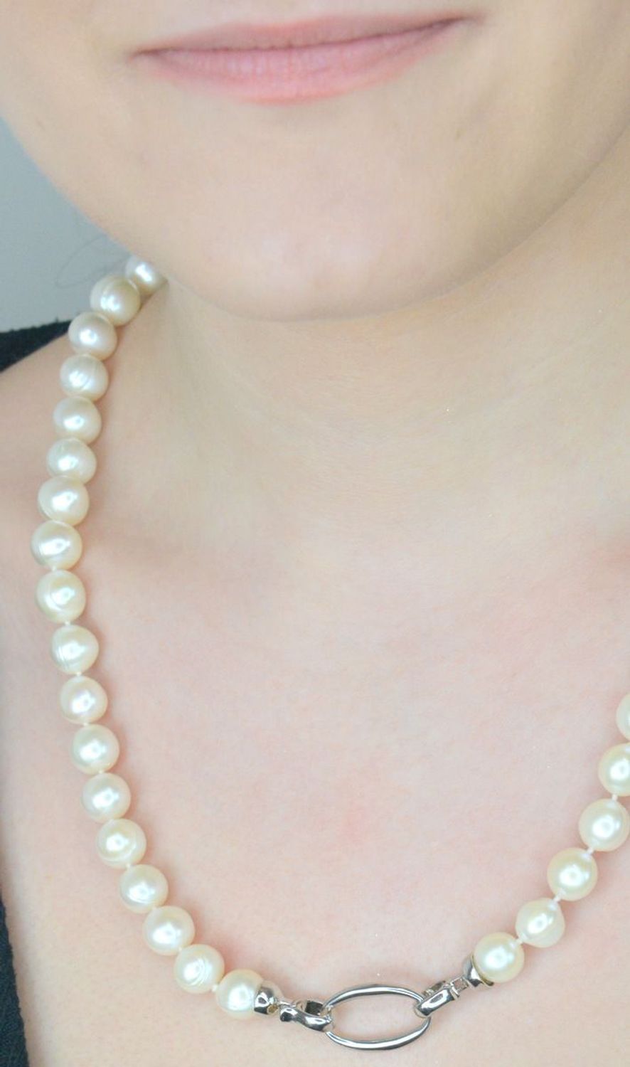 Naszyjnik perła hod. z ozdobnym elementem DIA-NSZ-12782-STAL Niezwykle efektowny, gustowny naszyjnik wykonany z certyfikowanych hodowlanych pereł słodkowodnych Namido z wykonanym ze stali 1.jpg