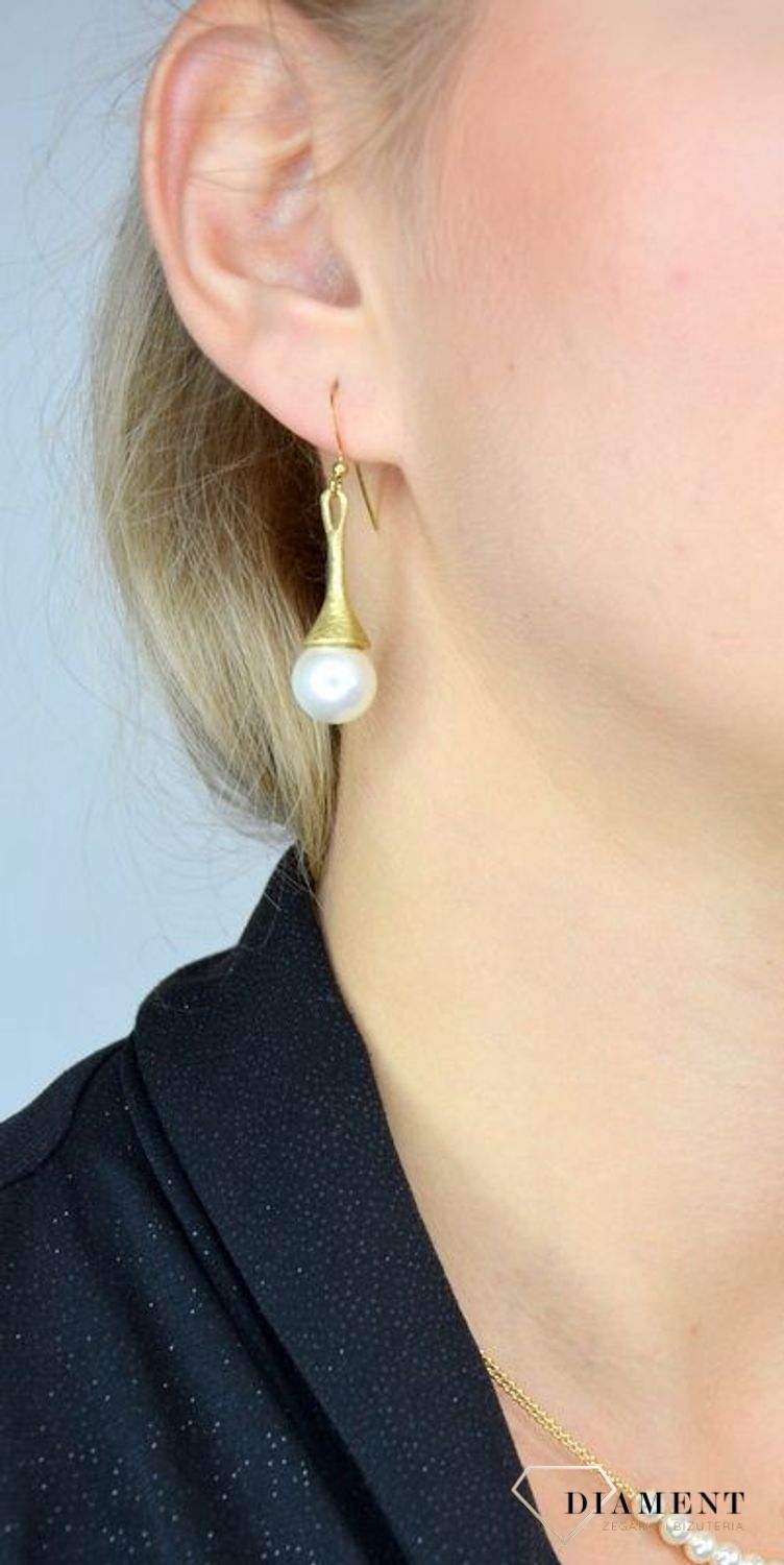 Naszyjnik srebrny pokryty złotem z perełkami DIA-NSZ-1297-925.jpg