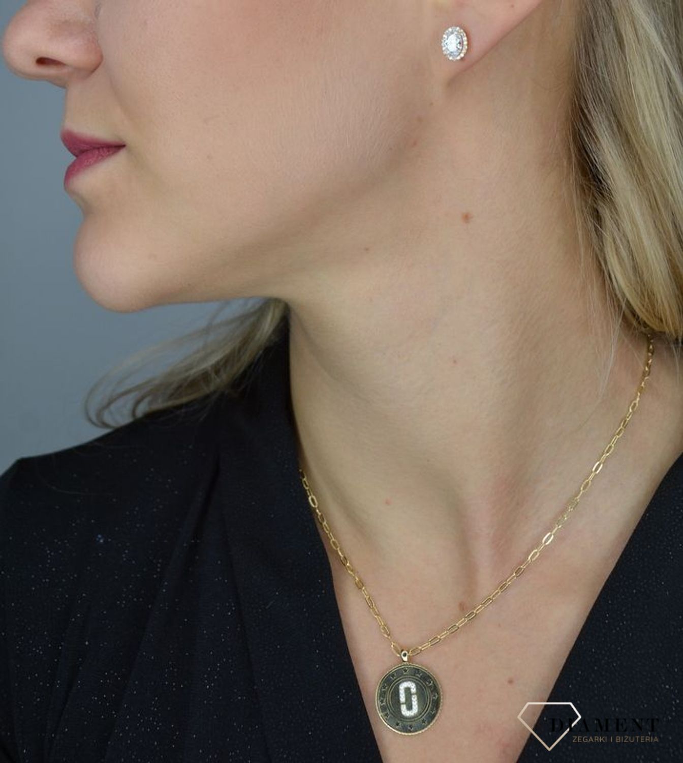 Łańcuszek srebrny pokryty złotem z ogniwek z zawieszką i gwiazdeczkami DIA-NSZ-1298-925.jpg