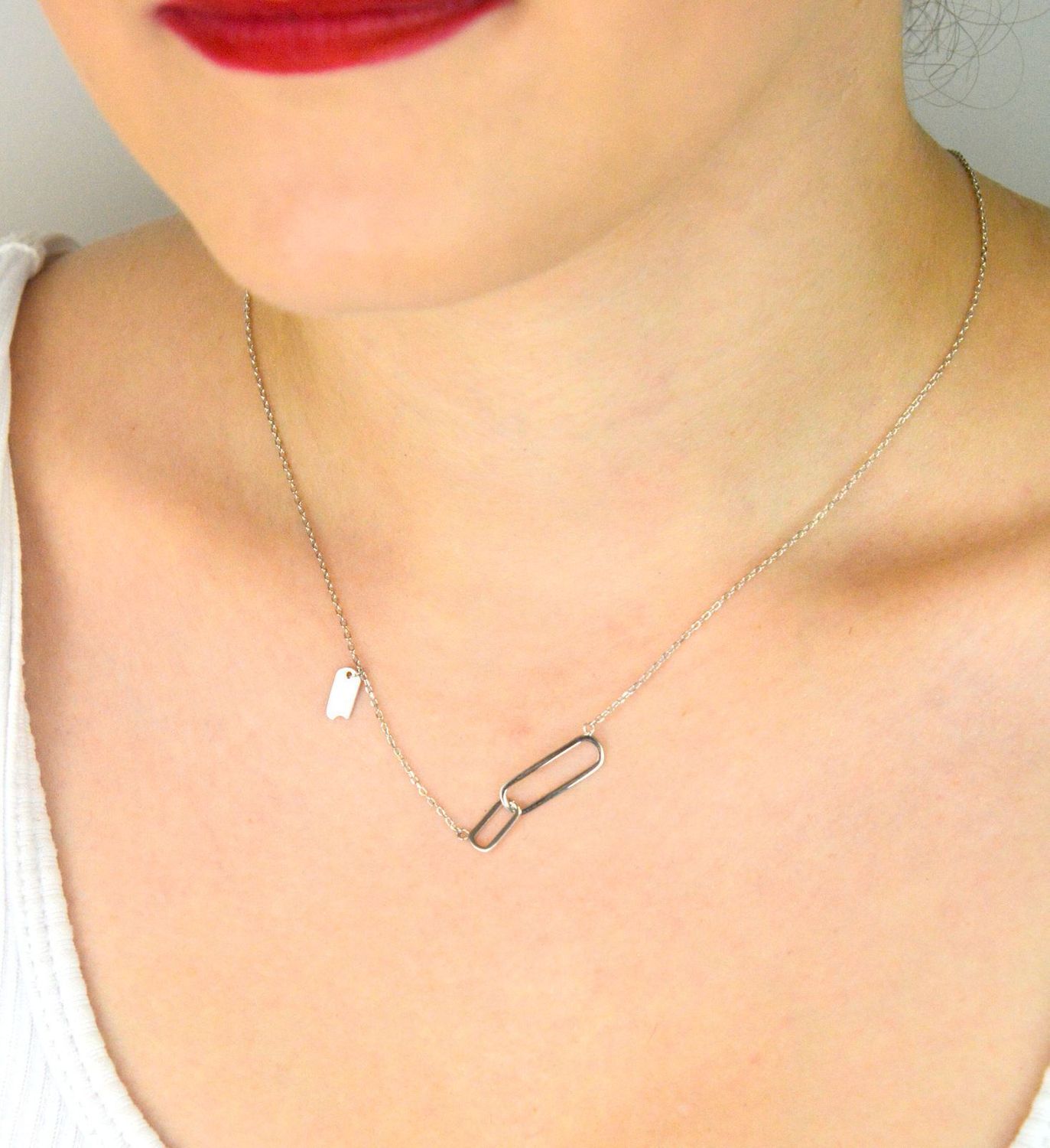 Naszyjnik damski srebrny 925 DIA-NSZ-1315-925 z podłużnym elementem, długość 42+3 cm, zapięcie na karabińczyk. Lekki i elegancki dodatek na każdą okazję.1.jpg