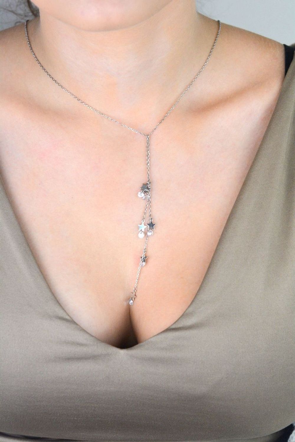 Srebrny naszyjnik celebrytka krawatka z kryształkiem i gwiazdkami – srebro 92 (2).jpg