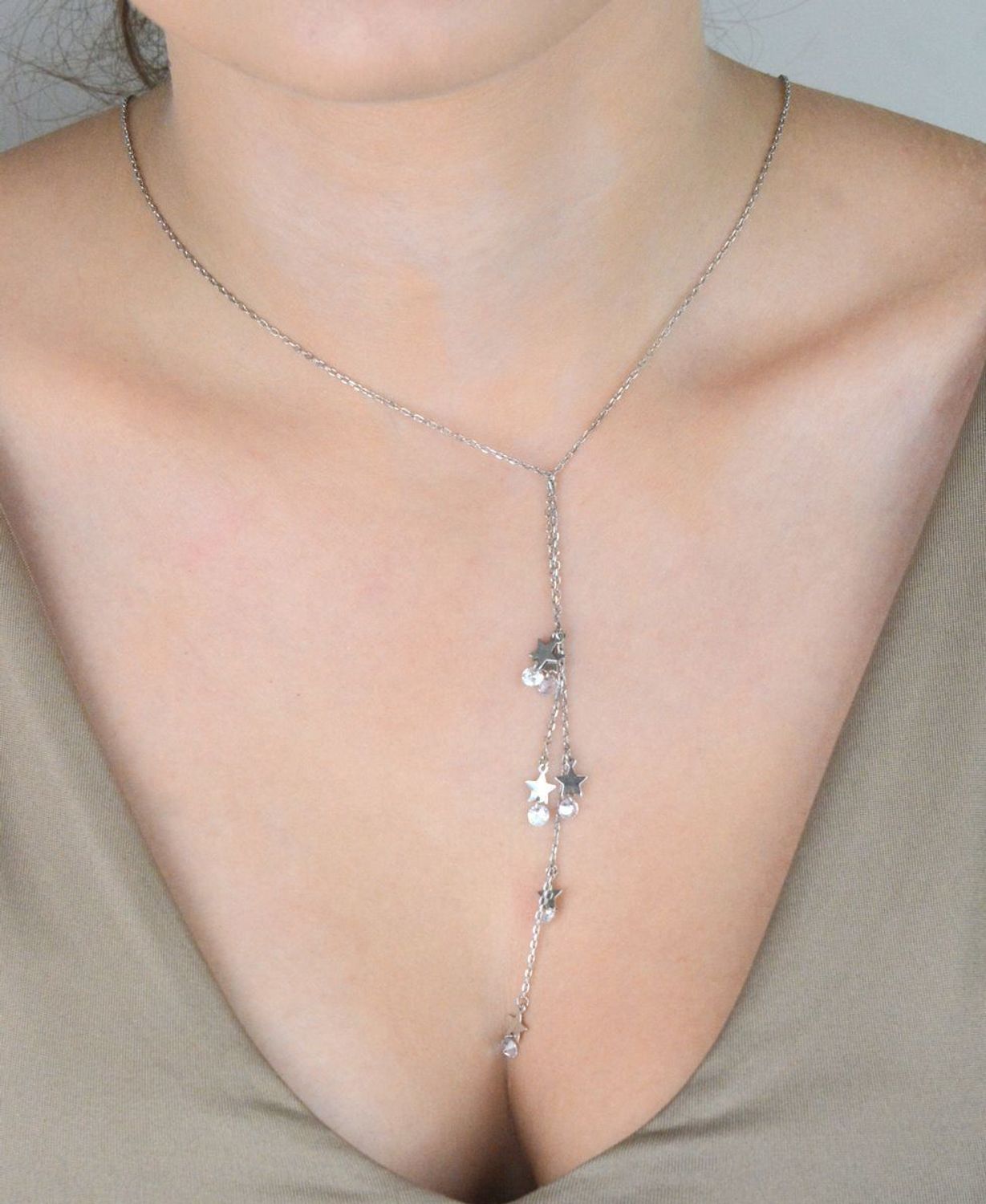 Srebrny naszyjnik celebrytka krawatka z kryształkiem i gwiazdkami – srebro 92 (2).jpg
