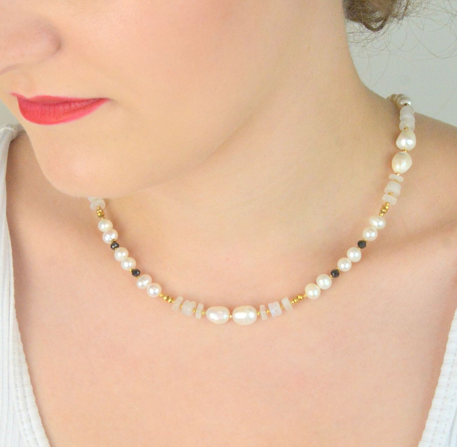 Naszyjnik damski srebrny pozłacany z perłą, kamieniem księżycowym i turmalinem  Kamienie naturalne  DIA-NSZ-13517-925  Srebro 925  45 + 2 cm.jpg