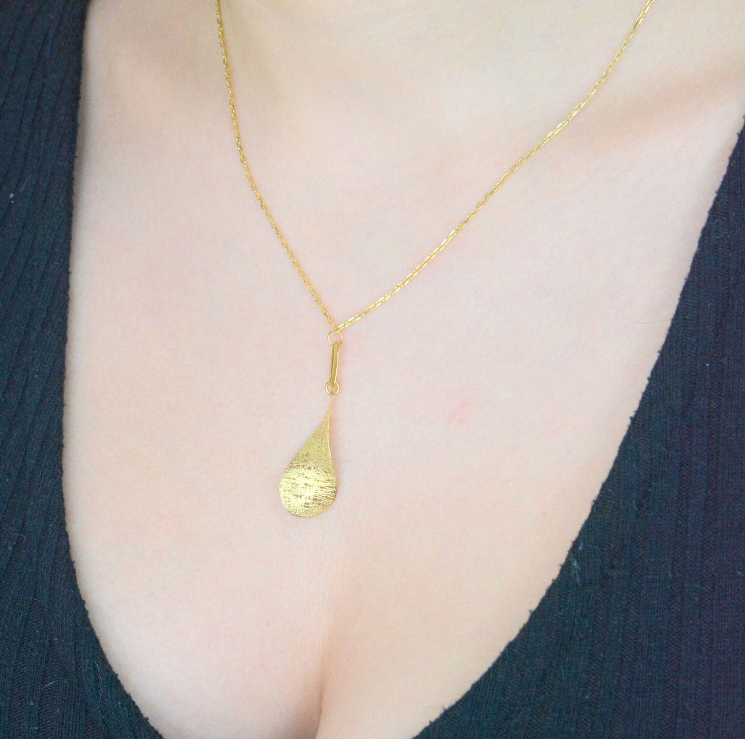 Naszyjnik złoty łezka próba 585, DIA-NSZ-1364-585 złoto — kopia.jpg