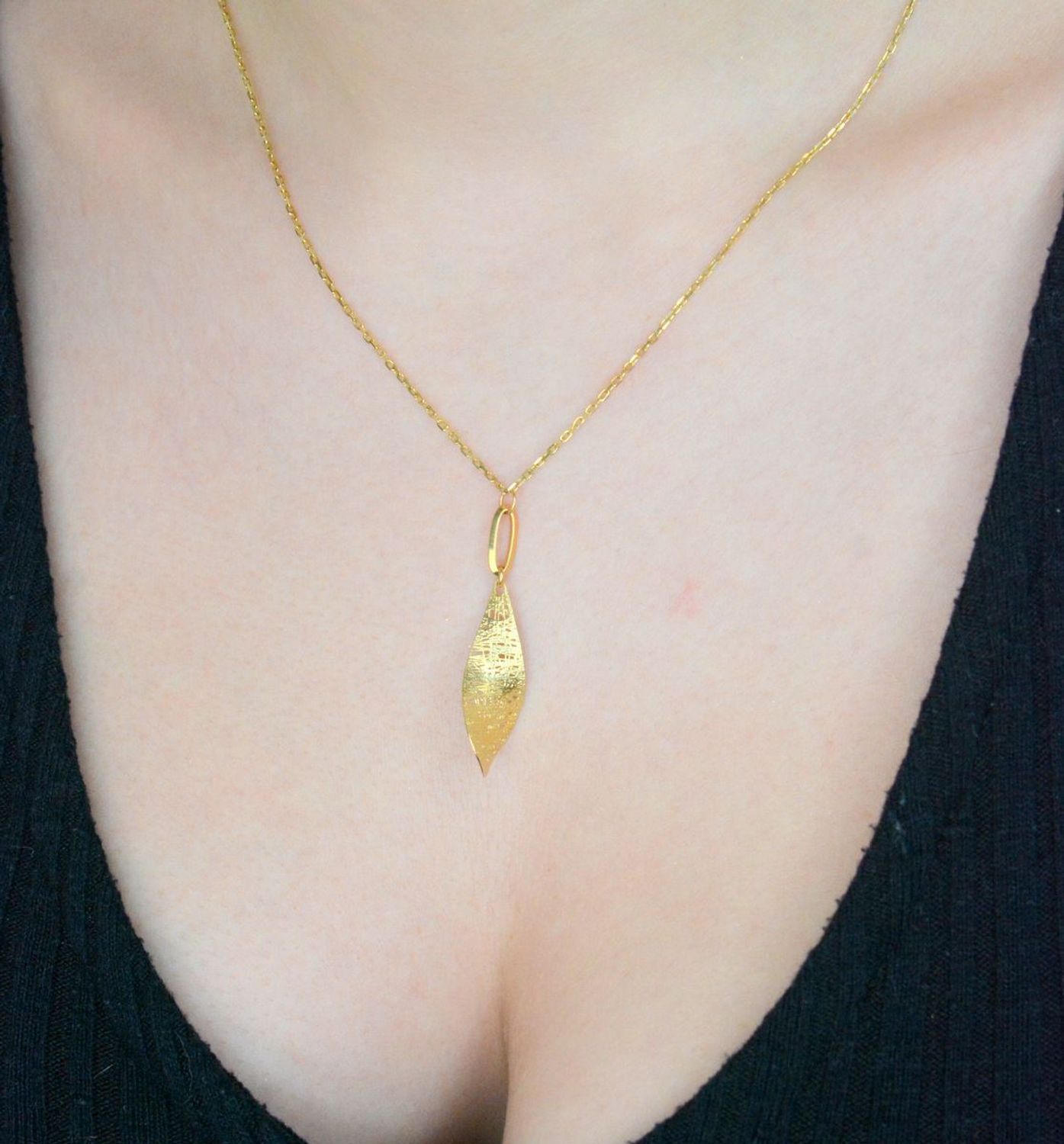 Naszyjnik złoty łezka próba 585, DIA-NSZ-1364-585 złoto — kopia.jpg