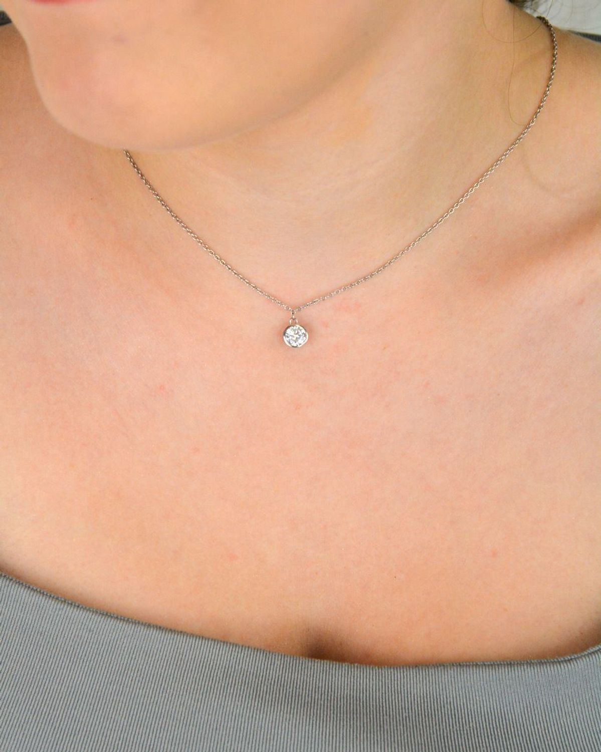 naszyjnik srebrny 925, naszyjnik damski z cyrkonią, biżuteria srebrna z zawieszką, naszyjnik z białą cyrkonią, delikatny srebrny naszyjnik, DIA-NSZ-13640-9251.jpg