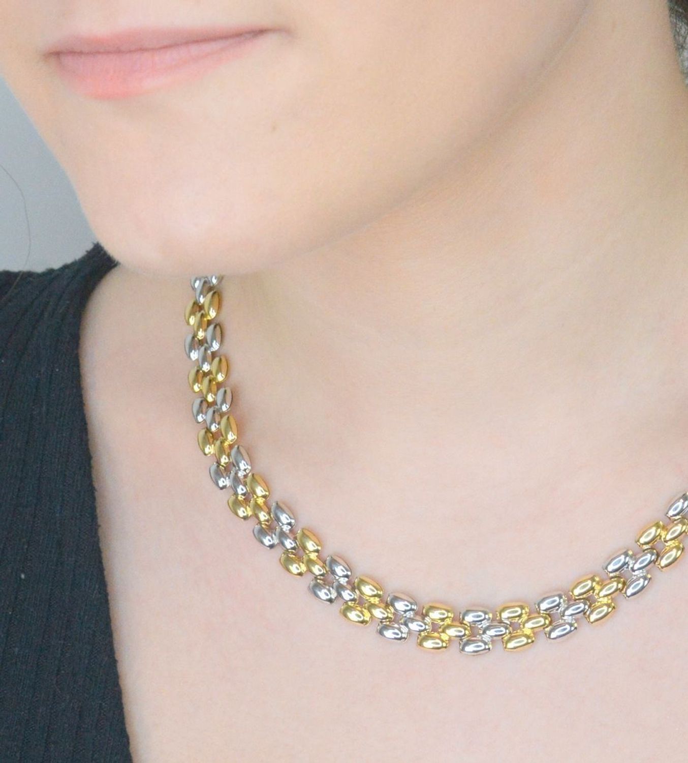 Naszyjnik złoty damski ozdobne ogniwa pr 585, DIA-NSZ-1367-585 Złoty naszyjnik, złota kolia wykonany z najwyższej jakości złota próby 585. Łańcuszek składa się z prostych owalnych oczek, 1.jpg