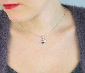 Naszyjnik dziecięcy ze srebra próby 925 z zawieszką Stitch zdobioną cyrkoniami. Model DIA-NSZ-13970-925 na delikatnym łańcuszku ankier, długość 36 + 3 cm, waga 2,40 g. Idealny prezent dla dziewczynki – błyszczący i bajkowy (3).JPG