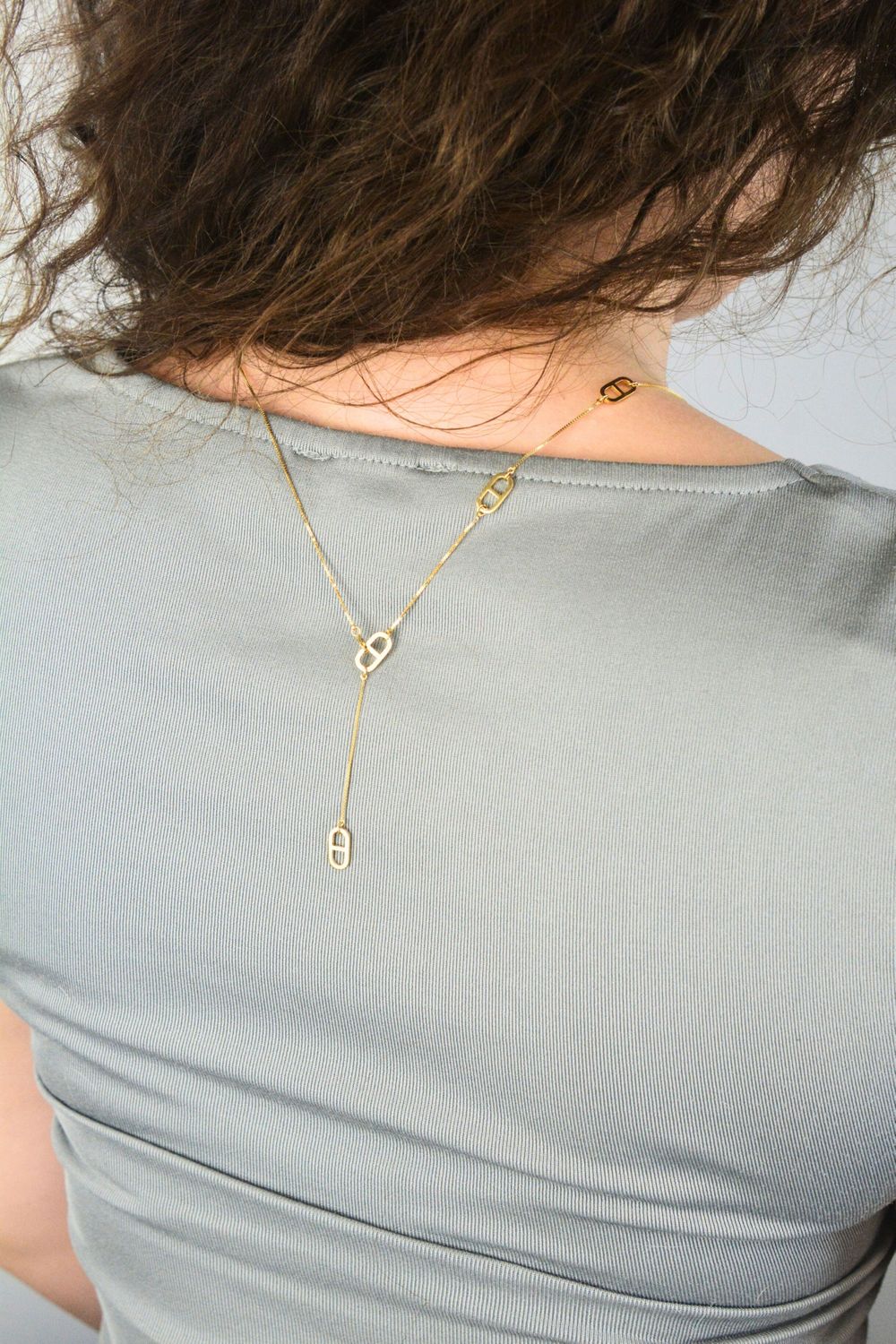 Naszyjnik srebrny pozłacany 925 – łańcuszek kostka z ozdobami, 50 cm, 2,93 g.jpg