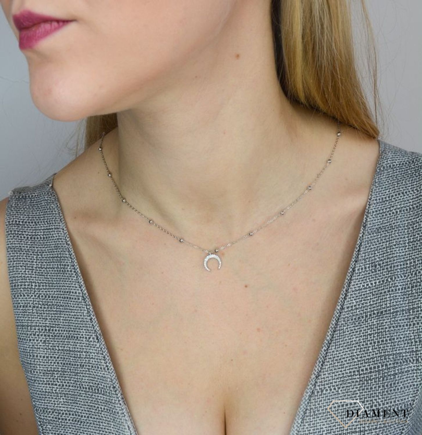 Srebrny naszyjnik księżyc z cyrkonią..jpg