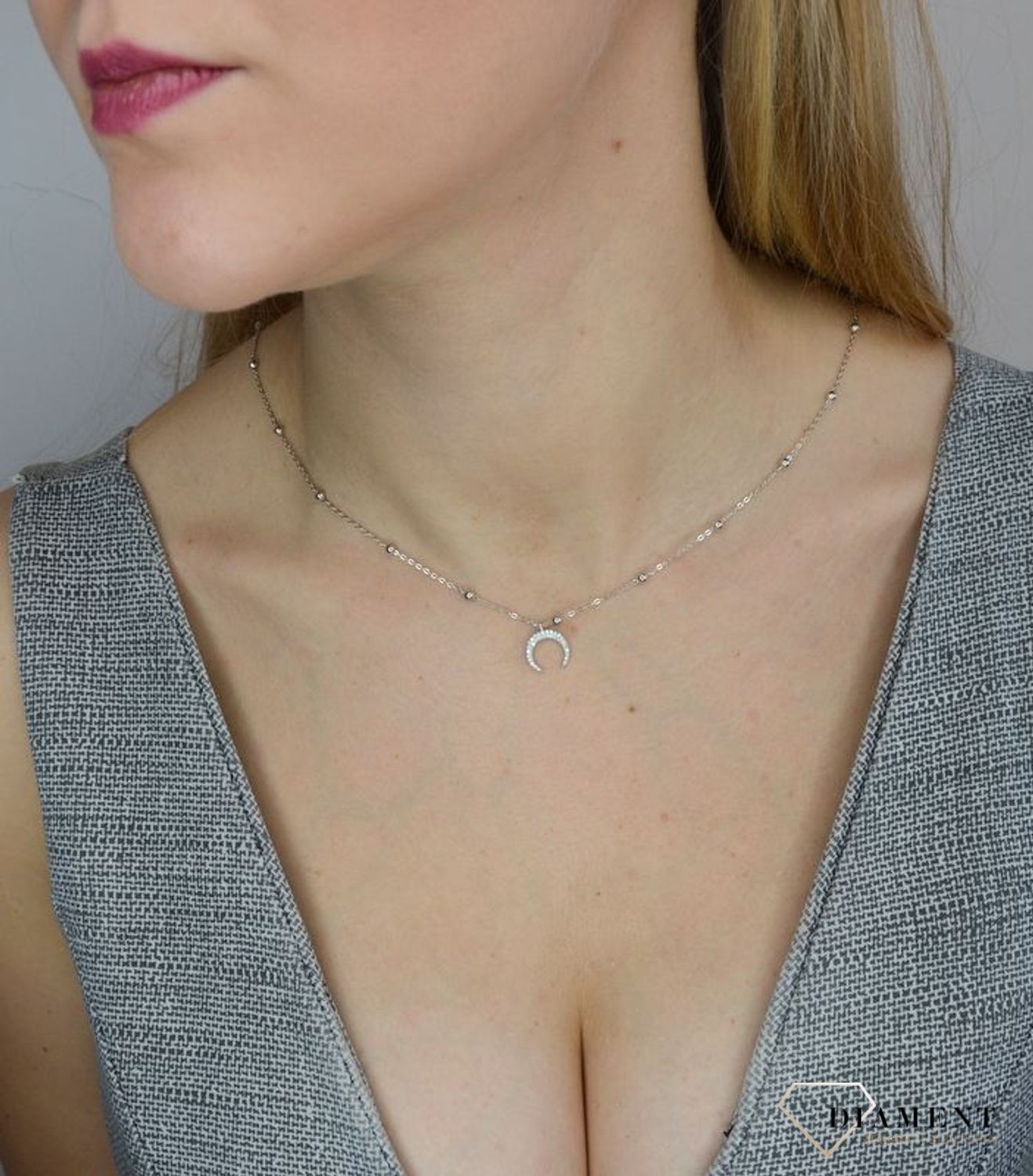 Srebrny naszyjnik księżyc z cyrkonią..jpg