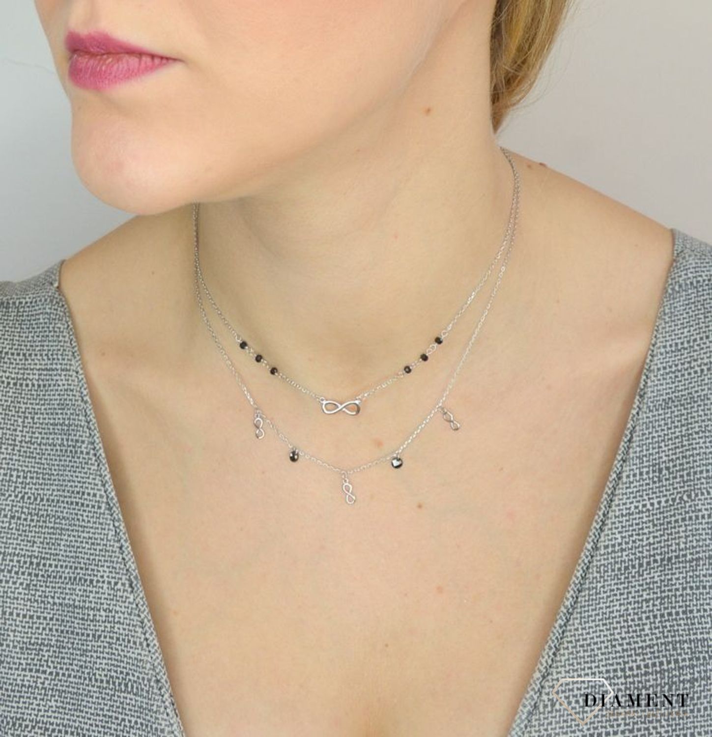 Srebrny naszyjnik subtelna potrójna nieskończoność Naszyjnik srebrny ✓.jpg