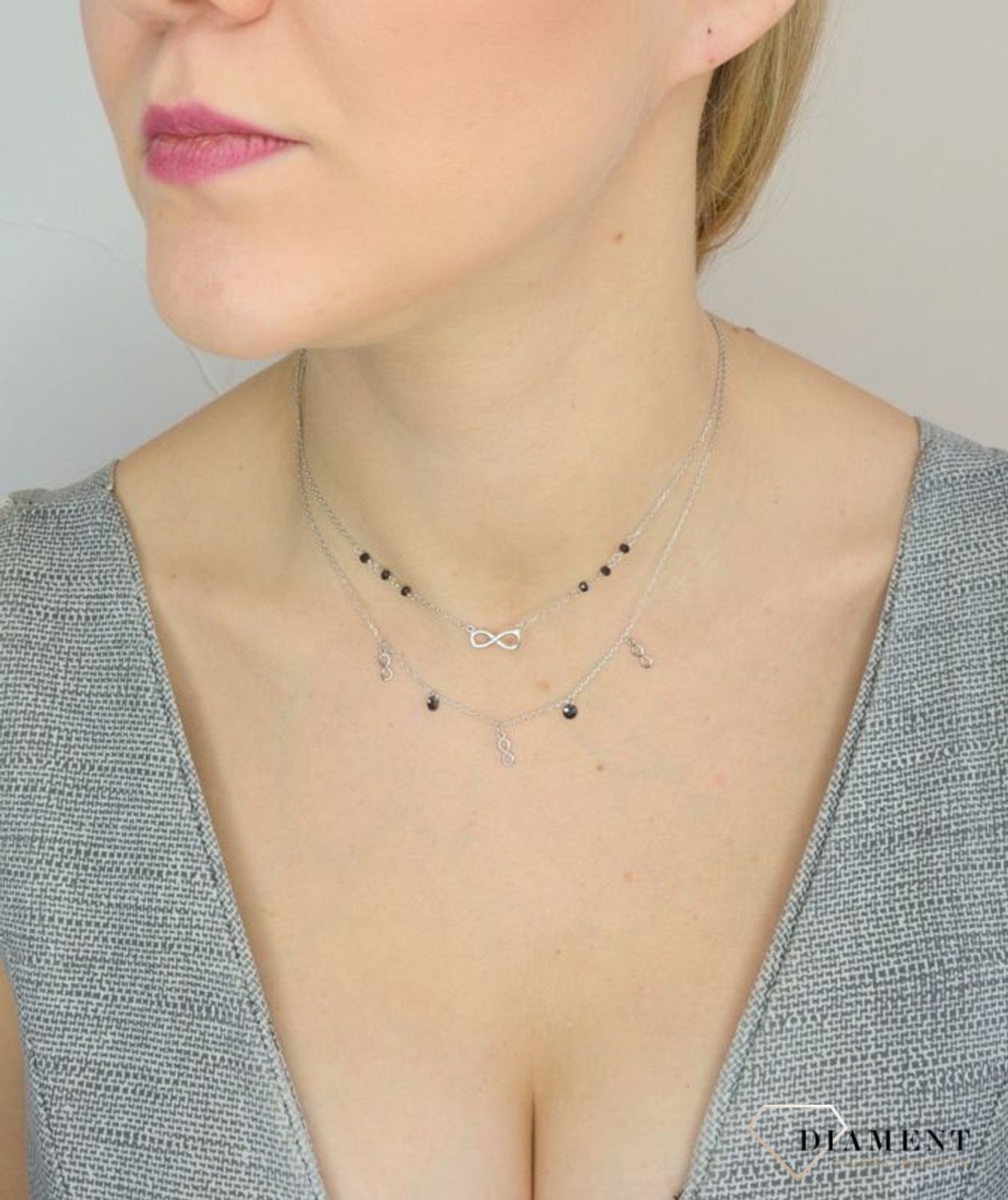 Srebrny naszyjnik subtelna potrójna nieskończoność Naszyjnik srebrny ✓.jpg
