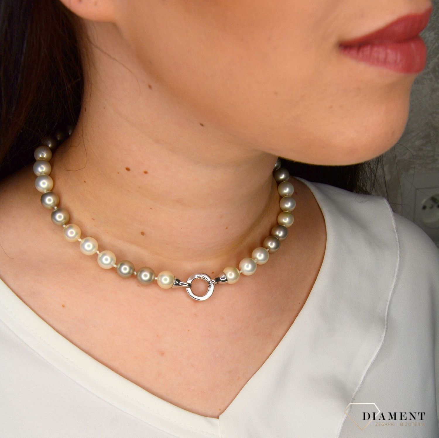 Naszyjnik z perłami w dwóch odcieniach biały oraz szary DIA-NSZ-2373-925.jpg